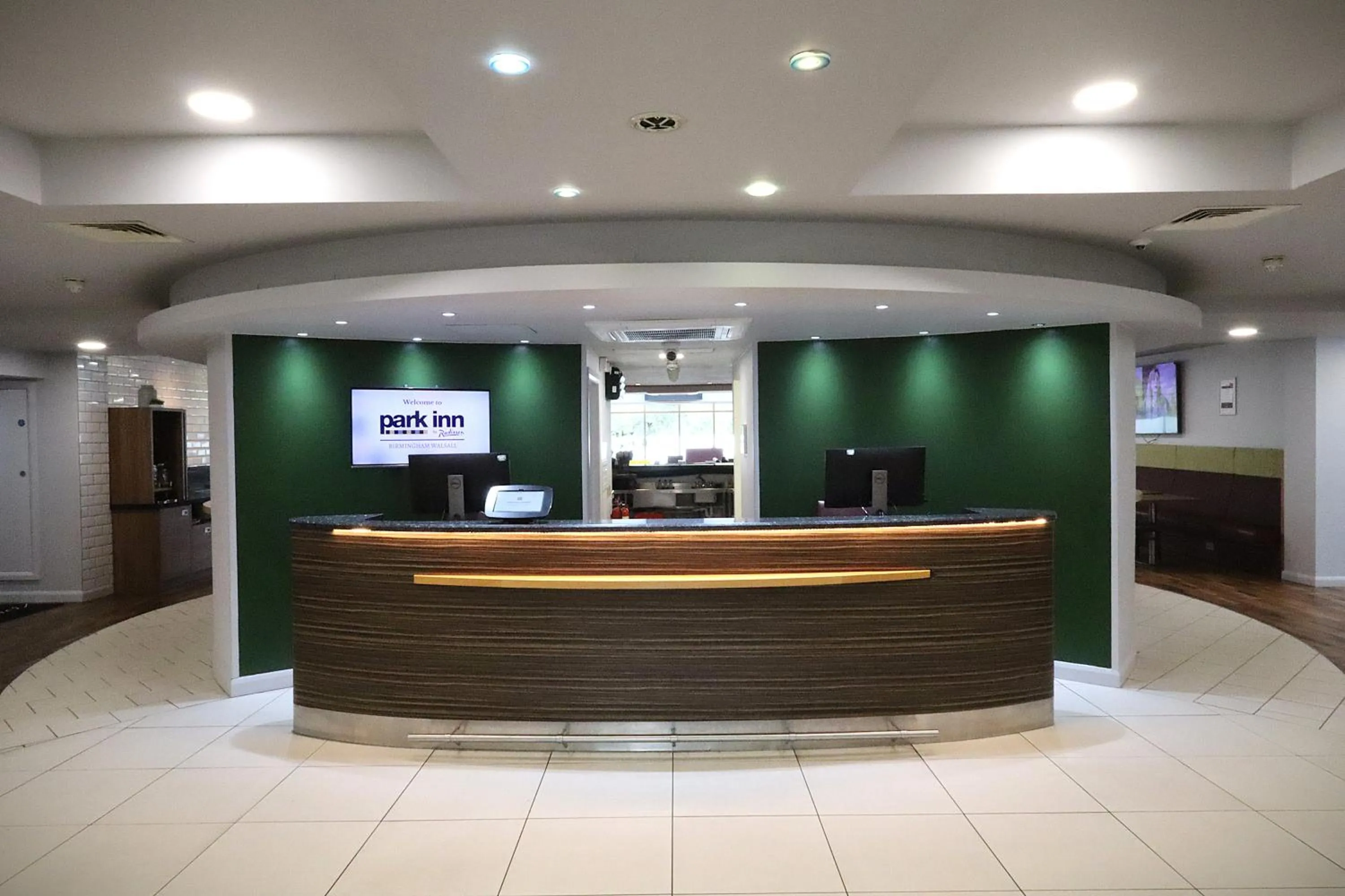 Property building in Park Inn by Radisson Birmingham Walsall