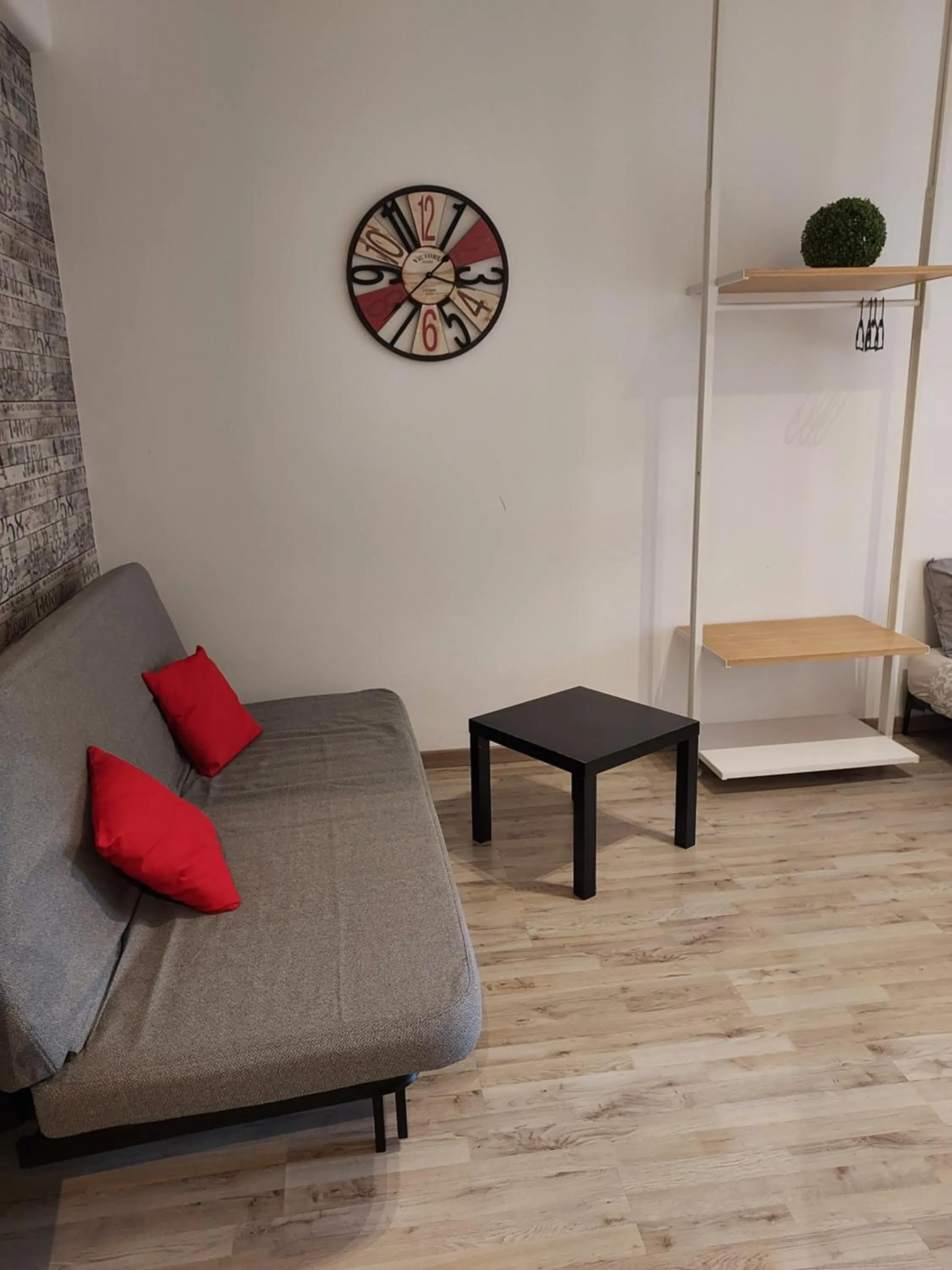 Murena Apartments & rooms