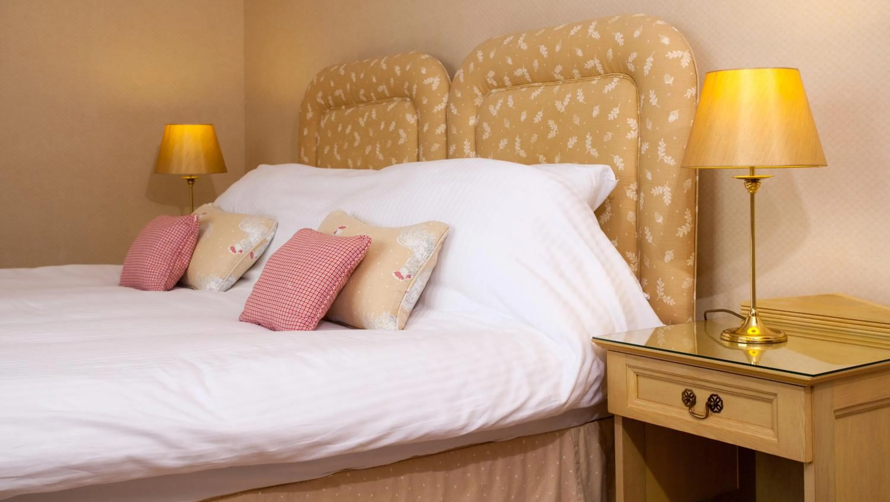 Bed in Sunny Brae Bed & Breakfast