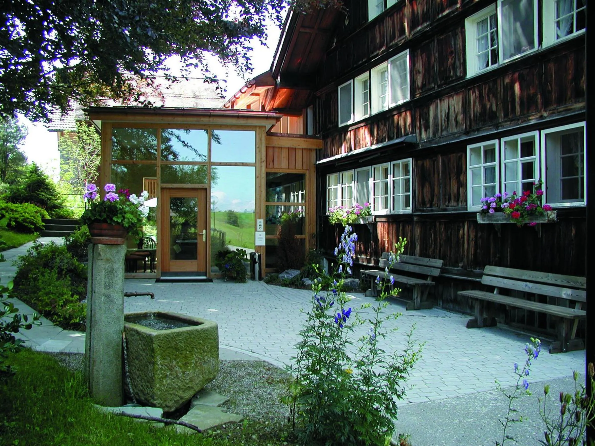 Facade/entrance in Ferienhotel Idyll Gais