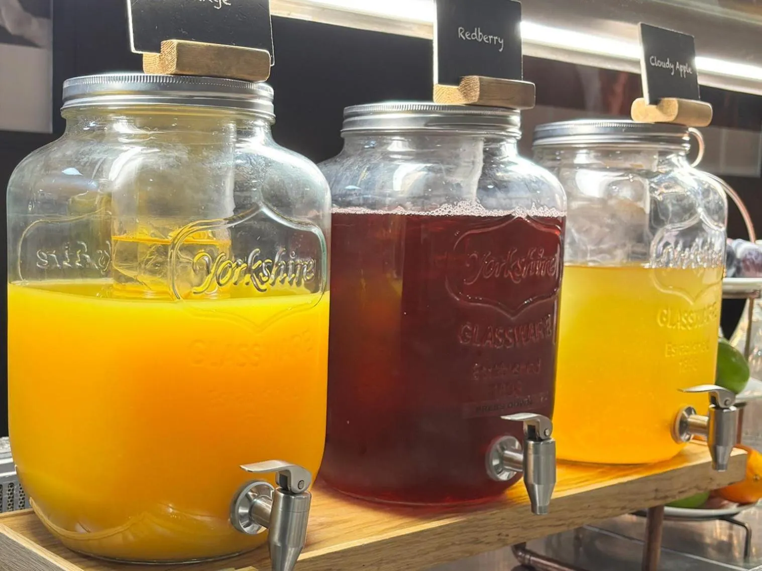 Breakfast in Conference Aston Hotel - Birmingham City