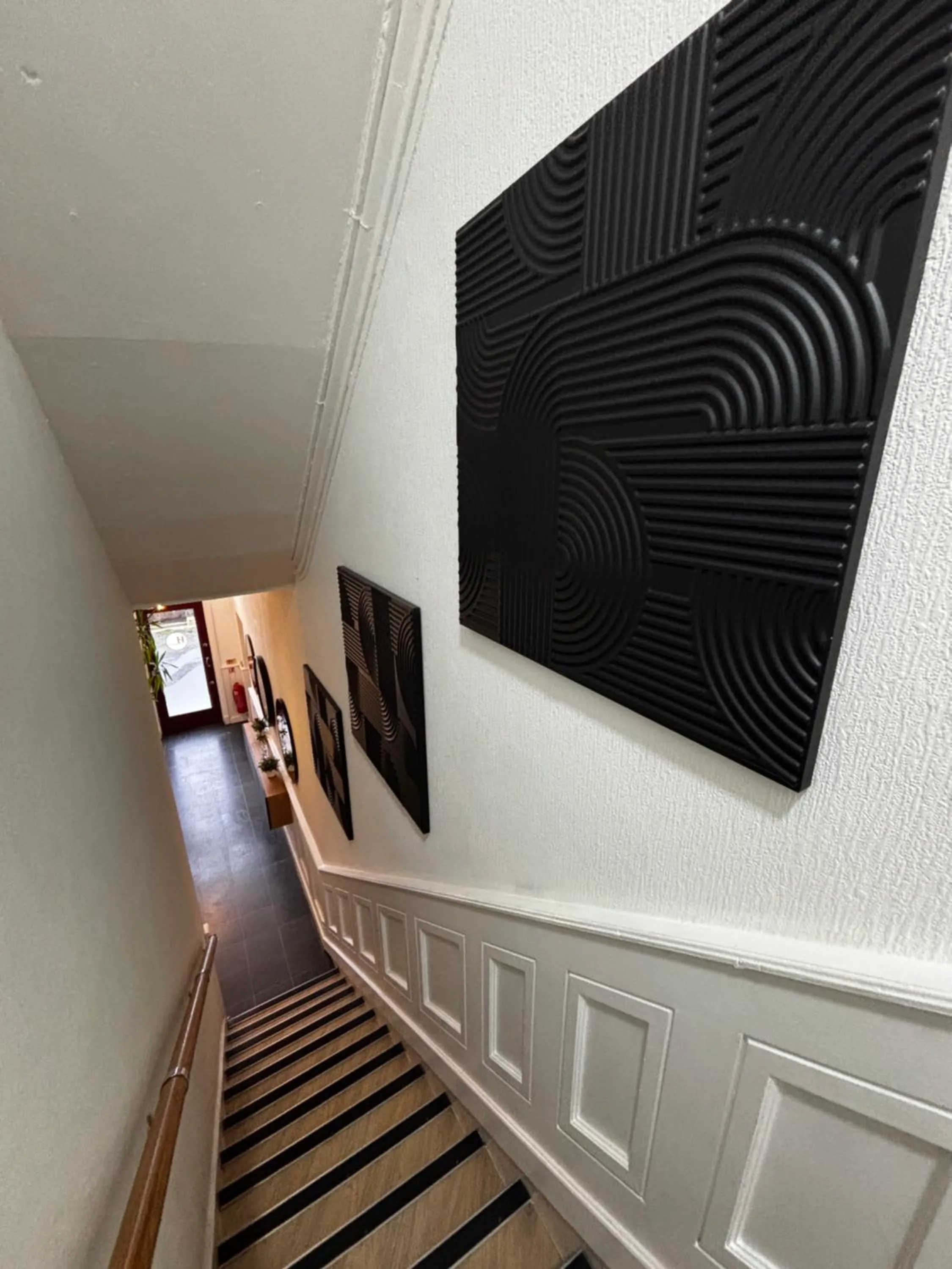 Facade/entrance in Hendham House