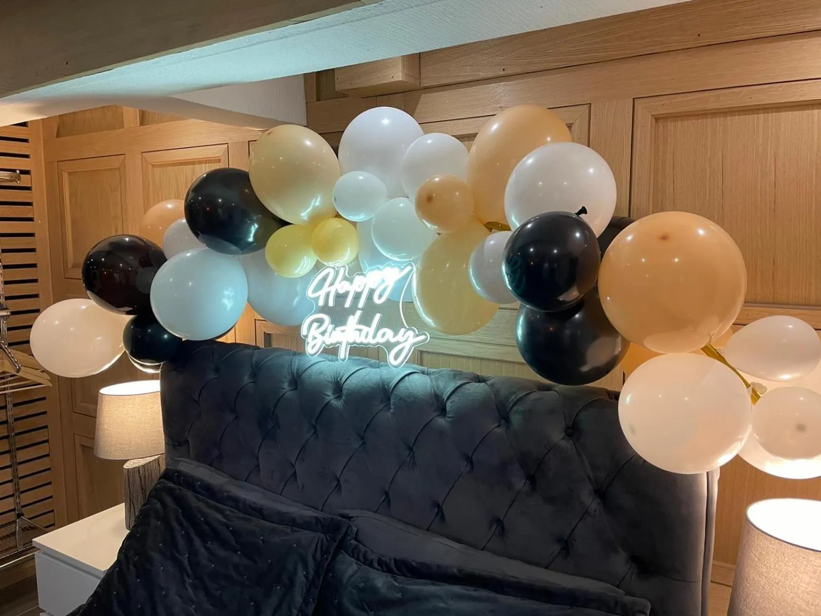 room service in Hendham House