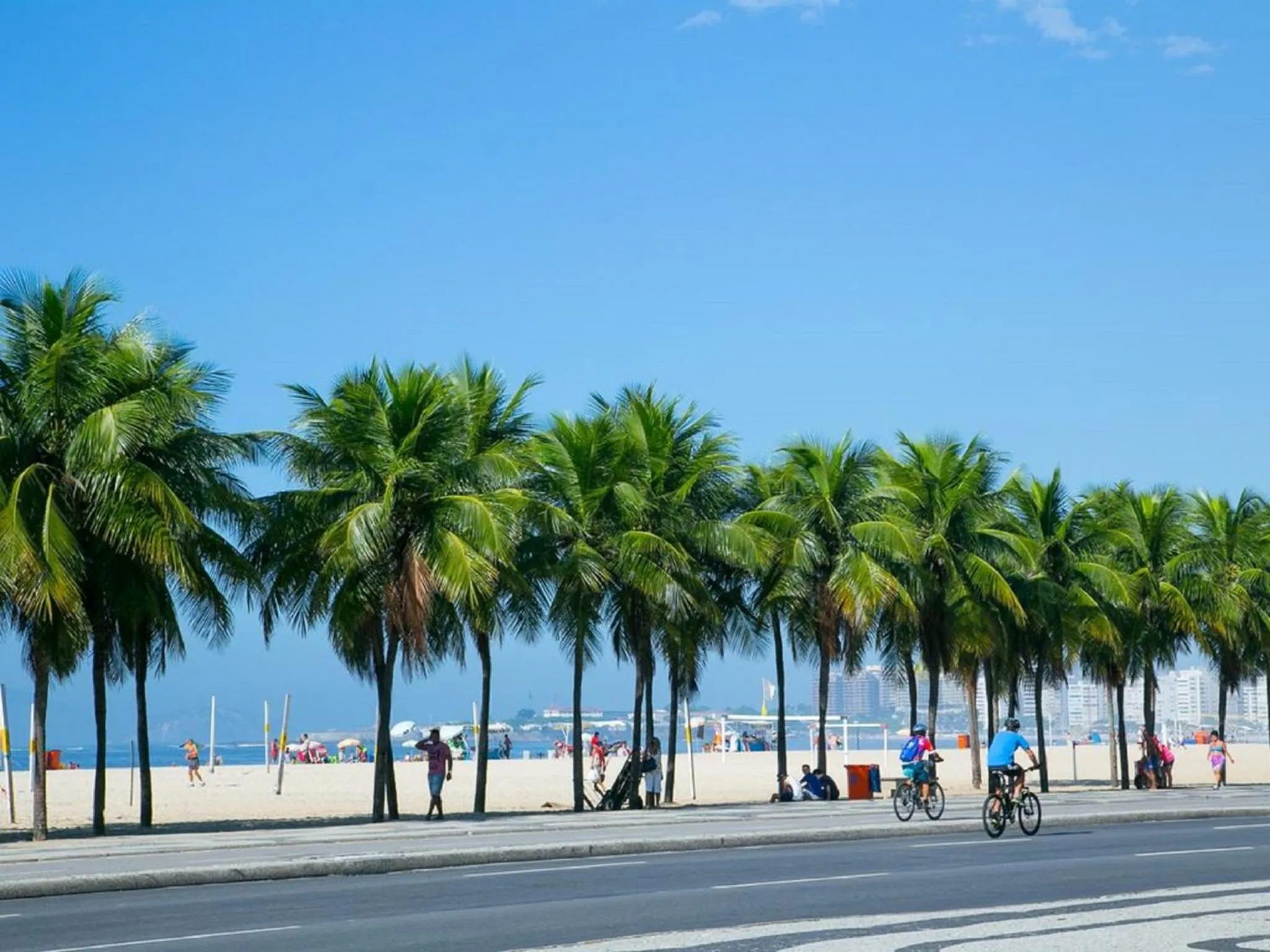 Restaurant/places to eat in Deslumbrante vista para a Praia de Copacabana.