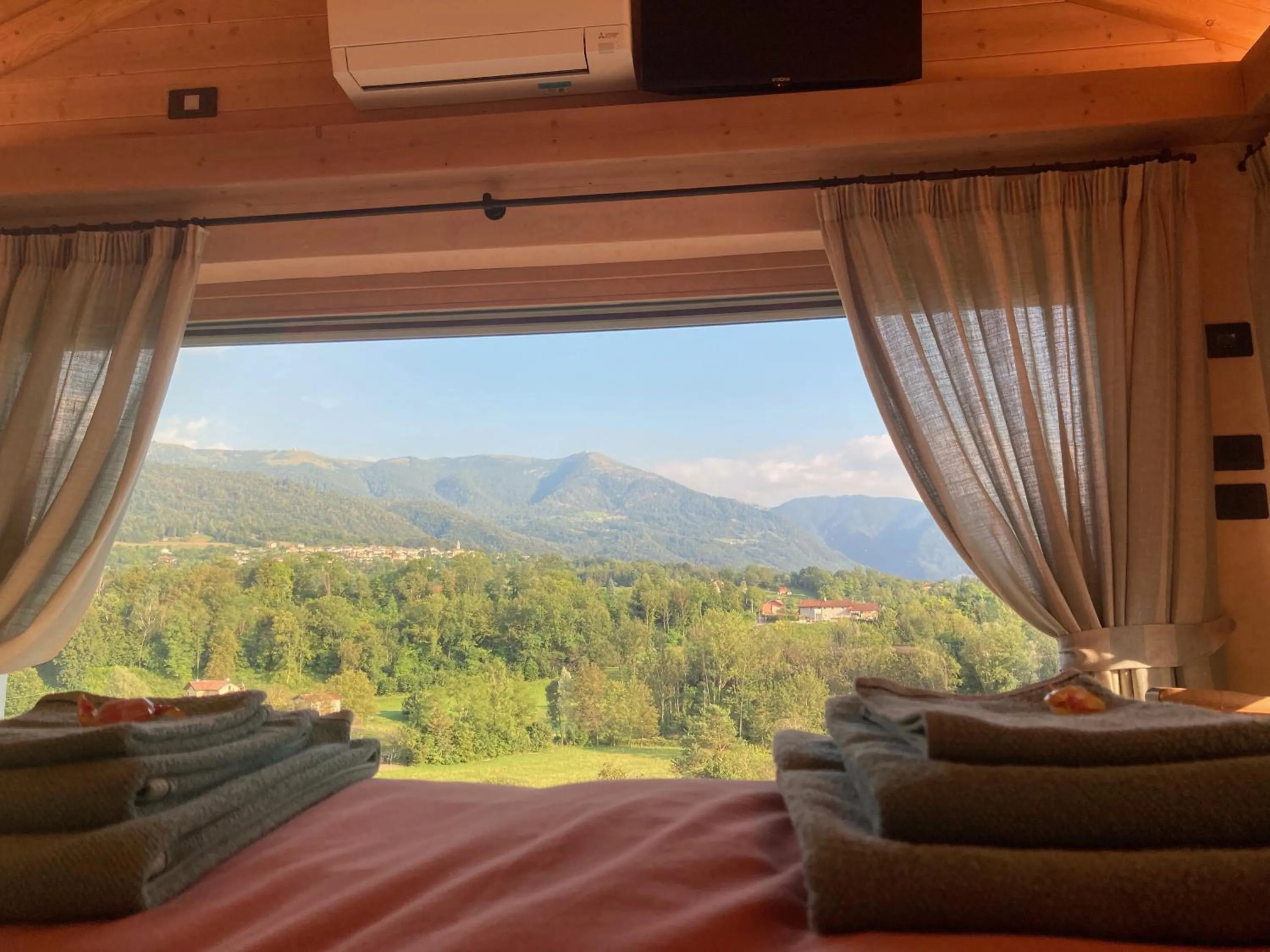 Photo of the whole room in Antico fienile