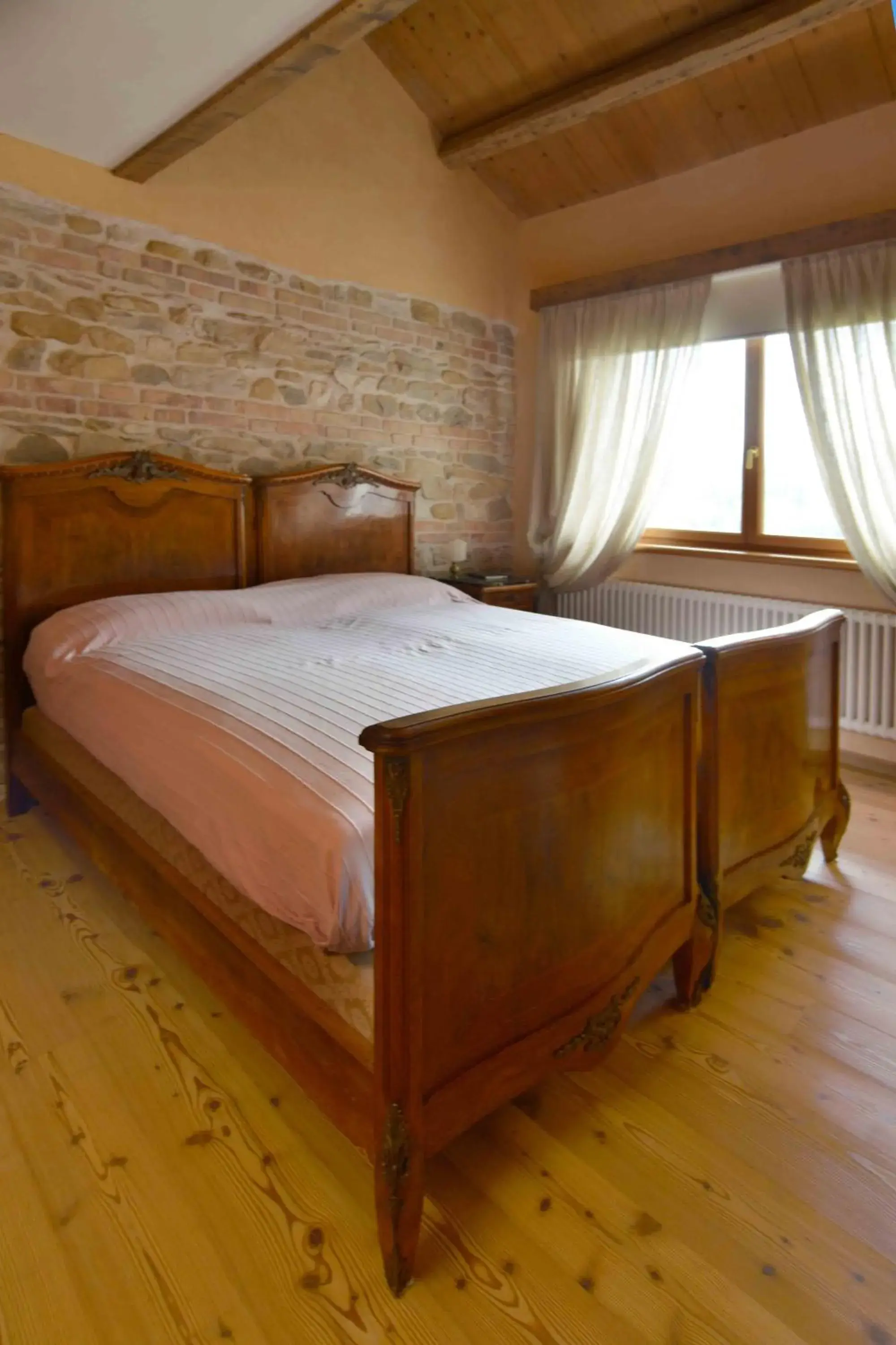 Double Room with Mountain View in Antico fienile Double Room with Mountain View in Antico fienile