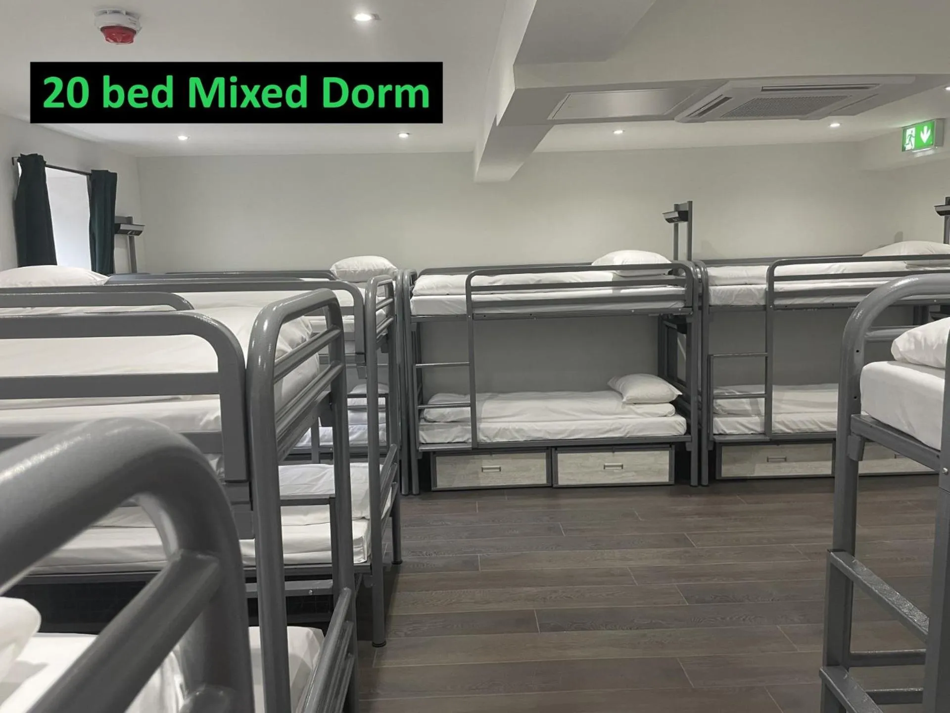 bunk bed, Bed in The Dawson Hostel - DUBLIN