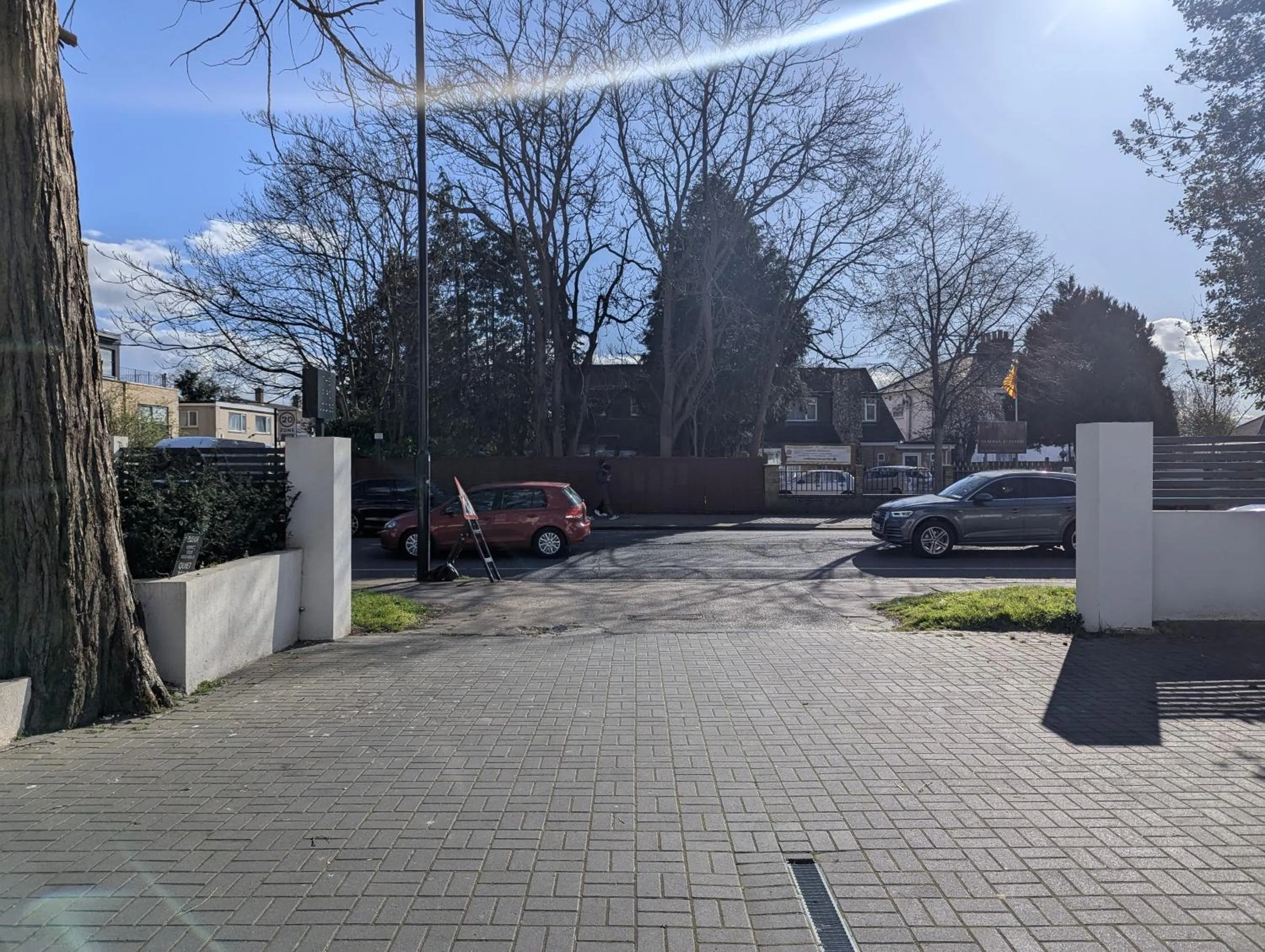 Property building in OYO Firs Lodge London Heathrow