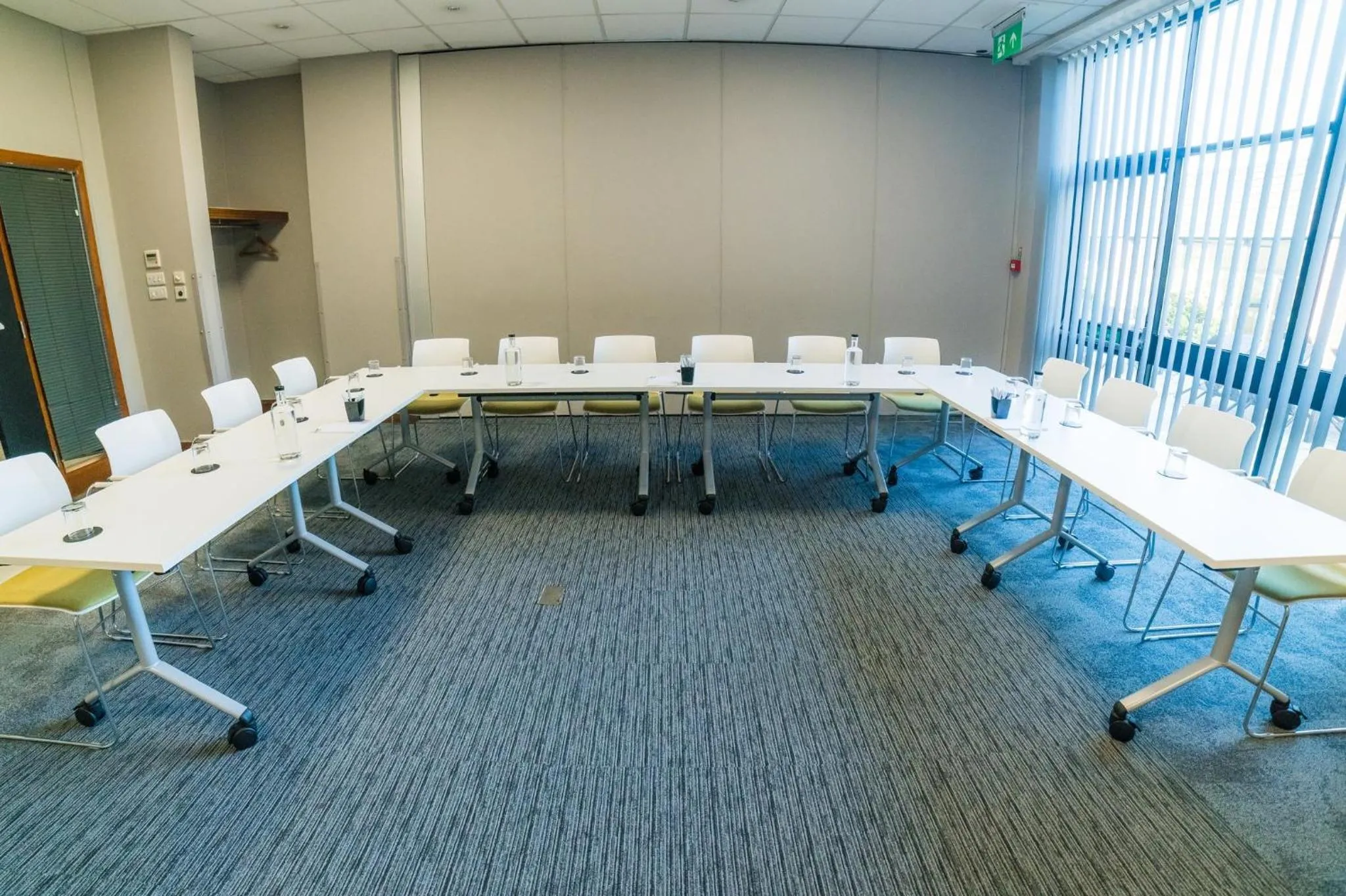 Meeting/conference room in Holiday Inn Brentwood by IHG