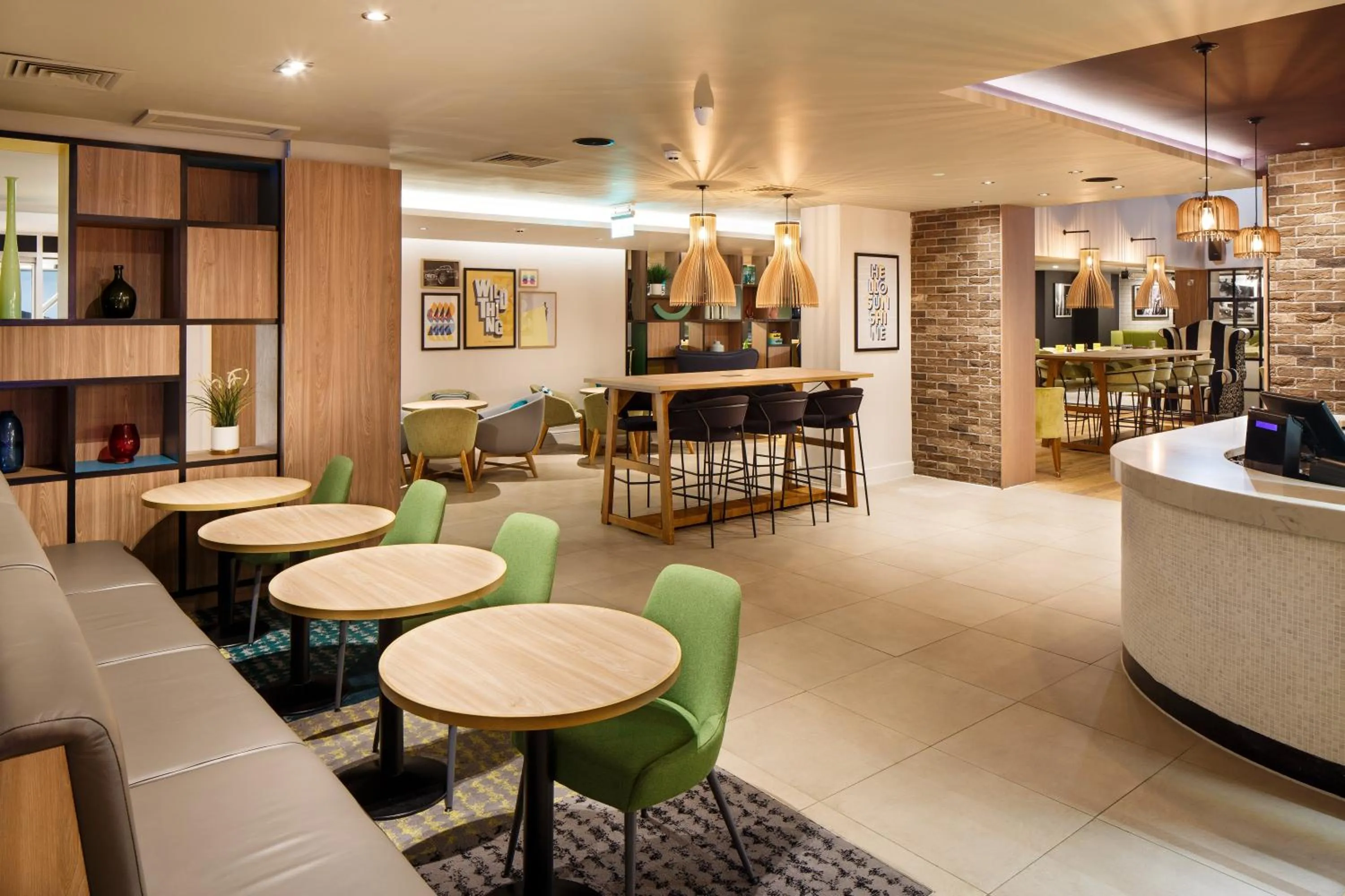 Property building in Holiday Inn Brentwood by IHG