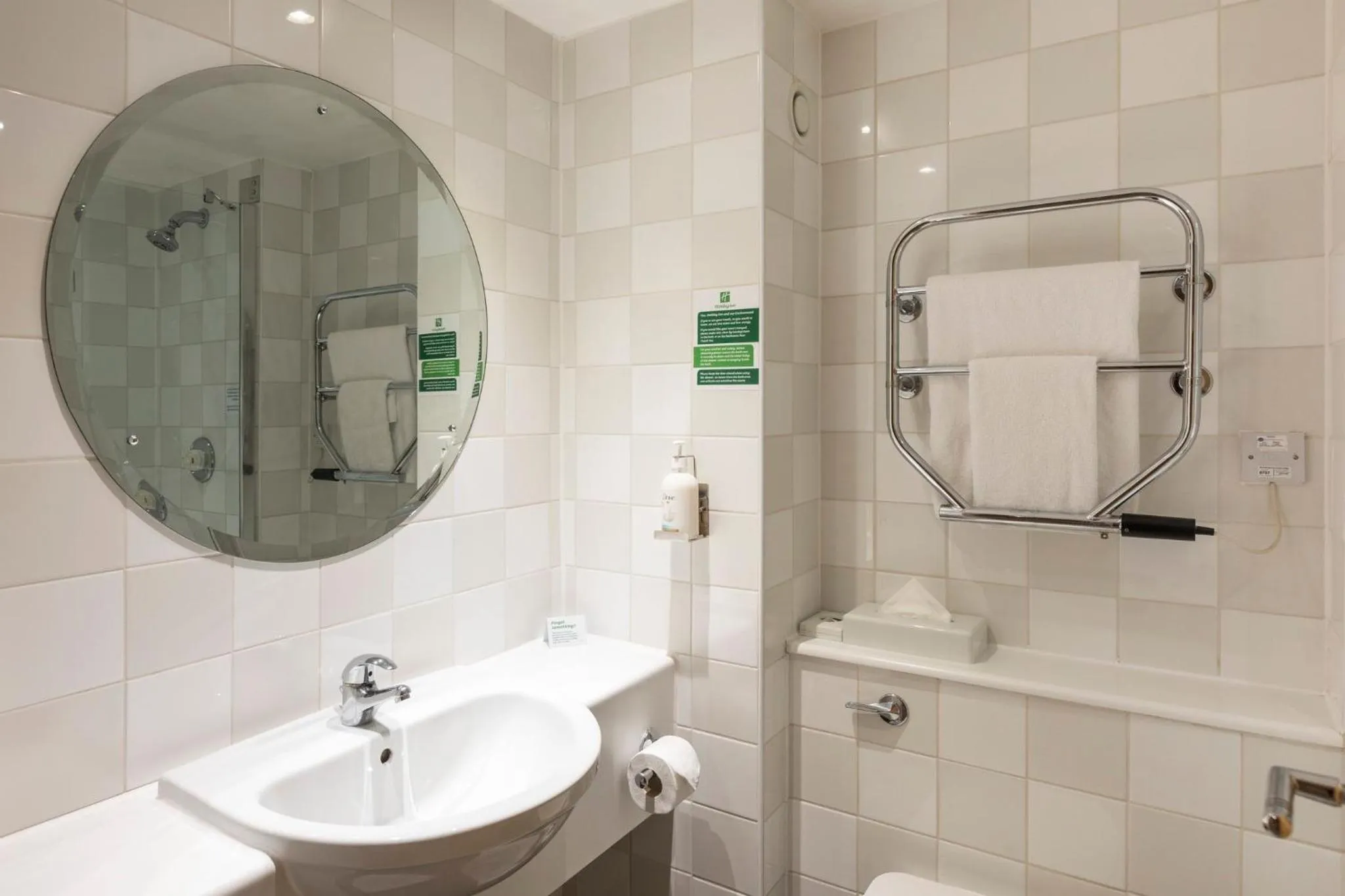 Bathroom in Holiday Inn Brentwood by IHG