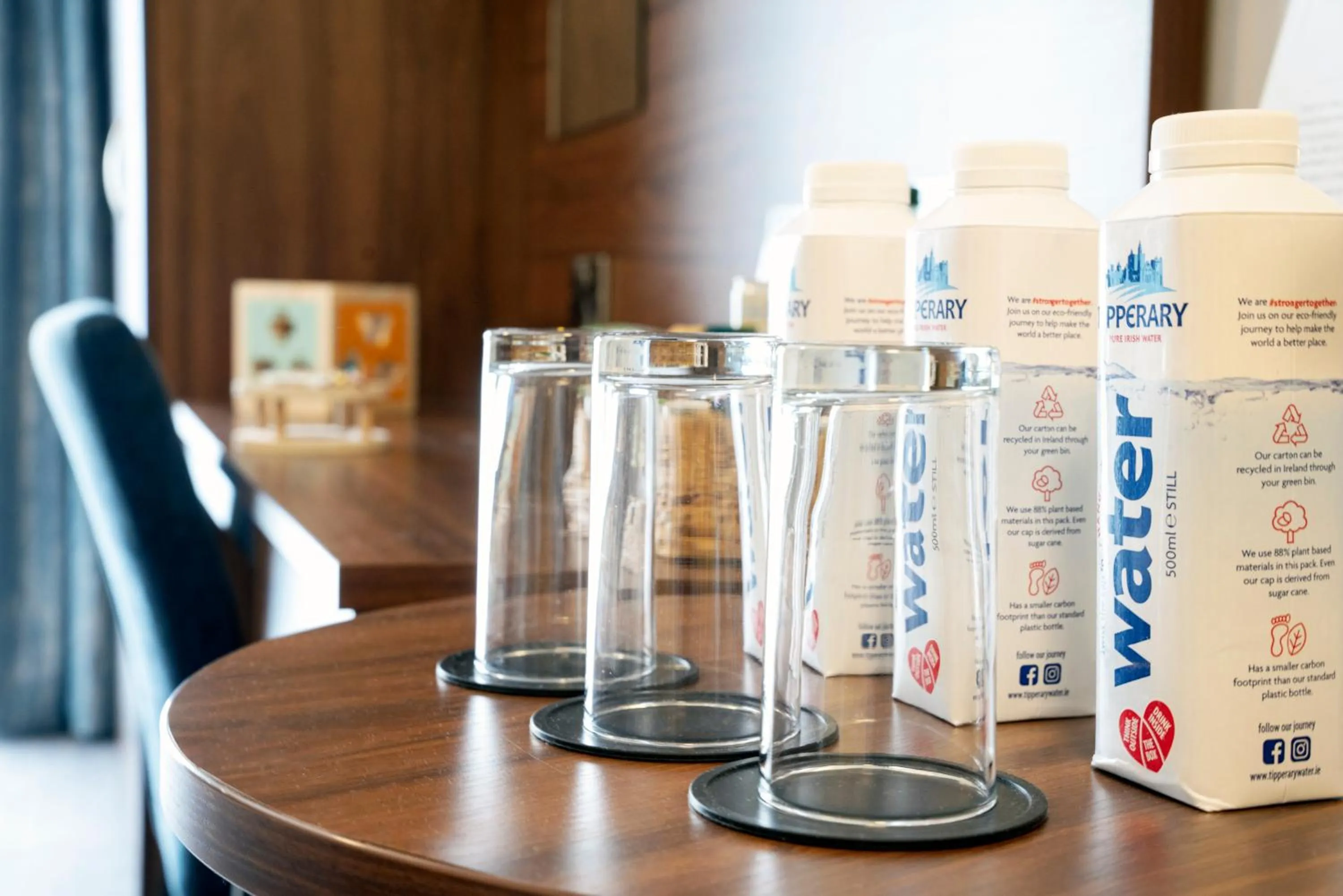 Food and drinks in The Western Hotel