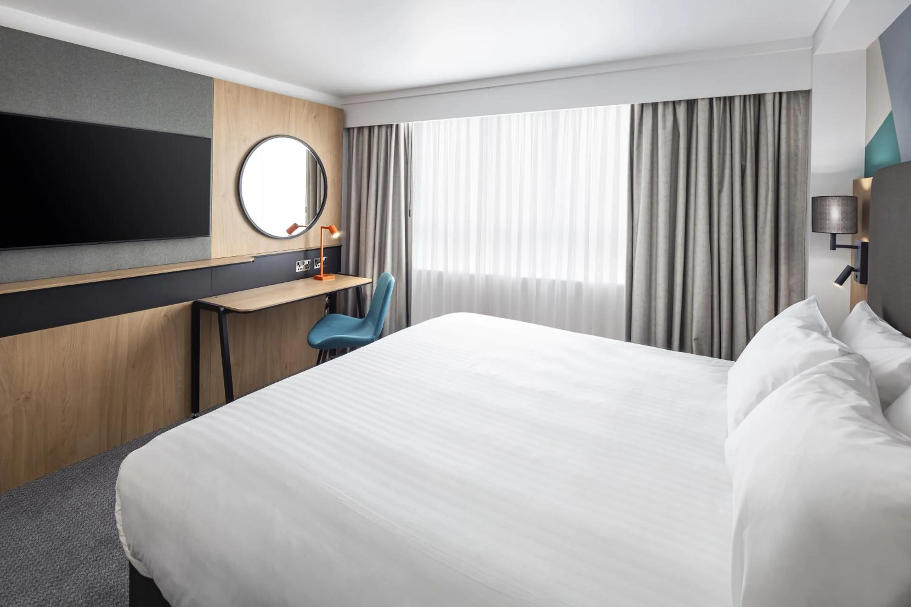 Bed in Holiday Inn London - Gatwick Airport by IHG