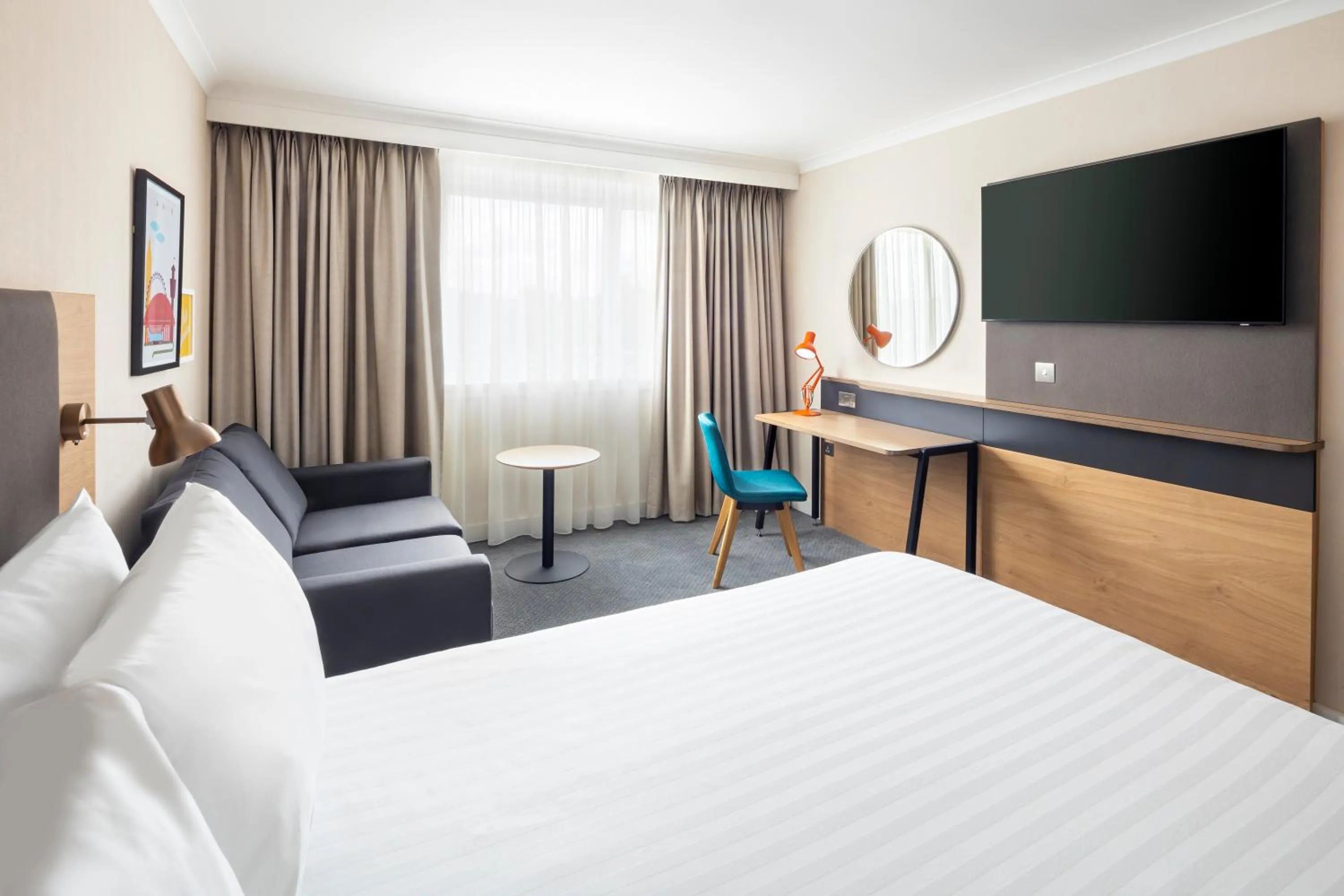 Bed in Holiday Inn London - Gatwick Airport by IHG