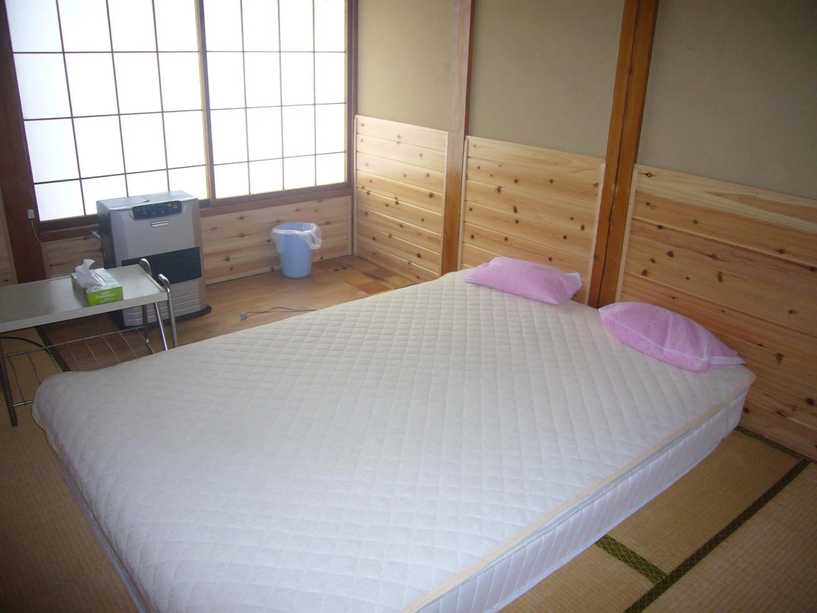 Bed in Futago Cabin