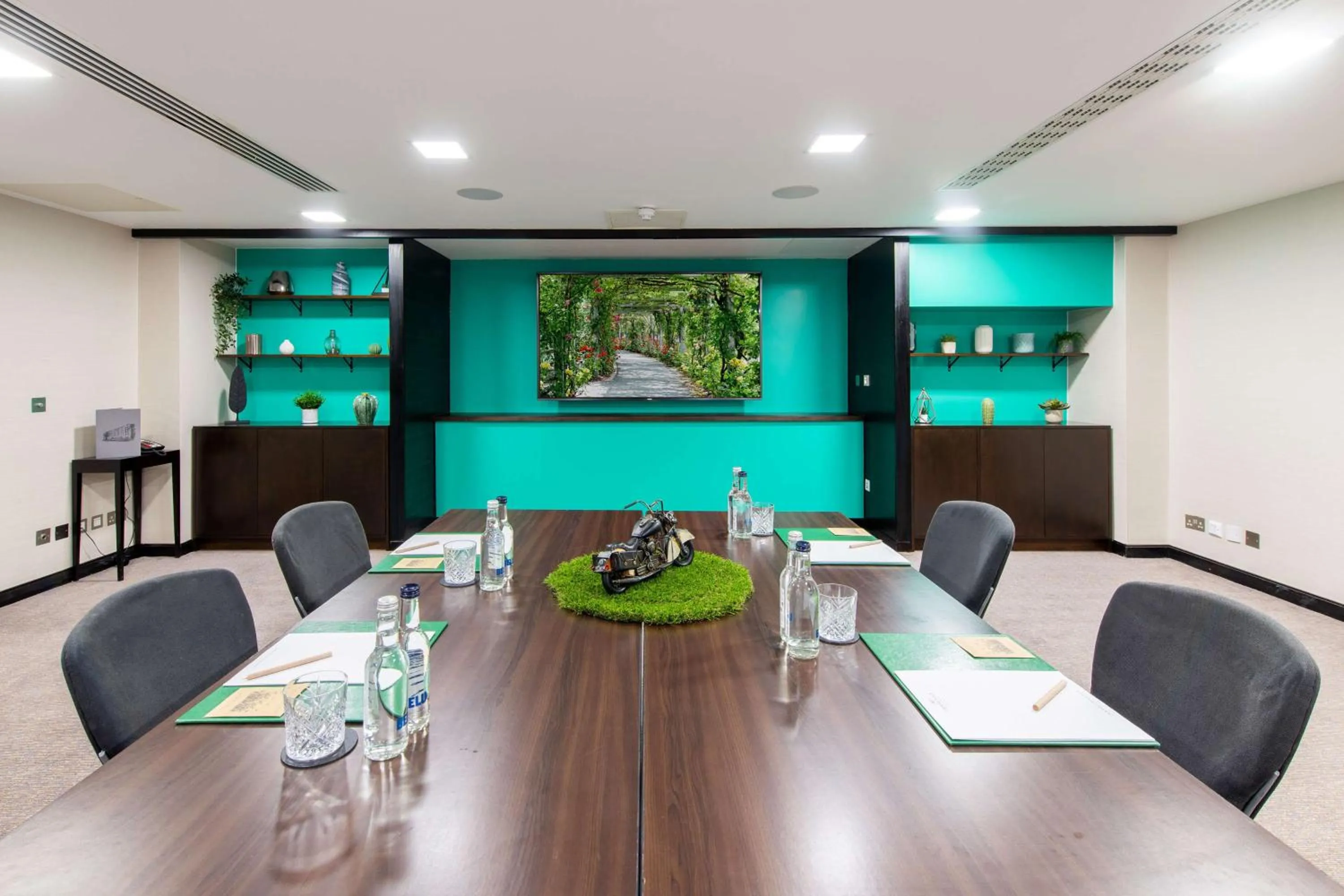 Meeting/conference room in Doubletree By Hilton London Kensington