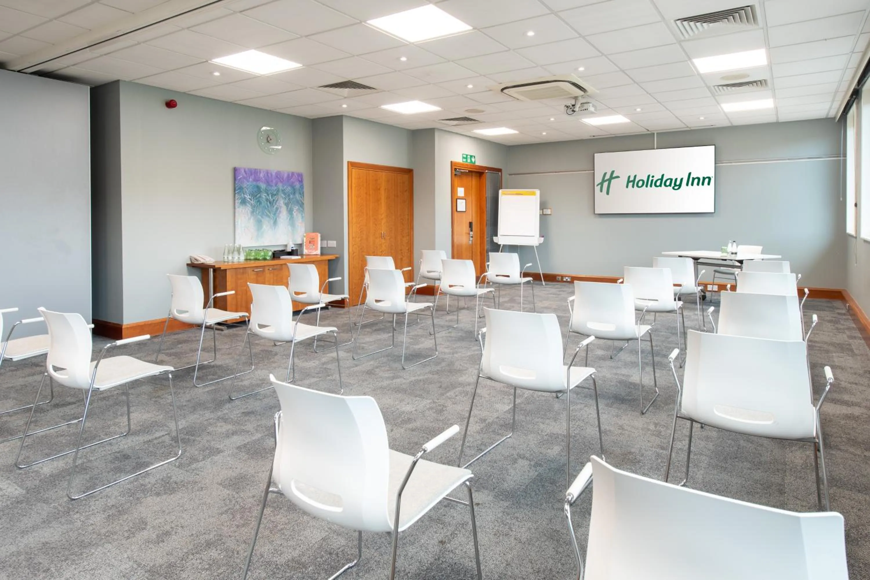 Meeting/conference room in Holiday Inn Edinburgh Zoo by IHG