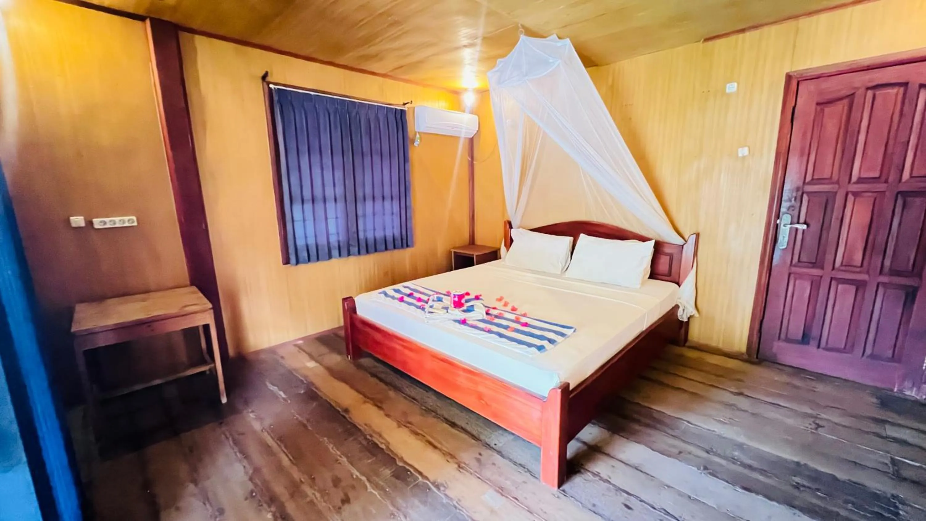 Bed in Gita Gili Bungalow