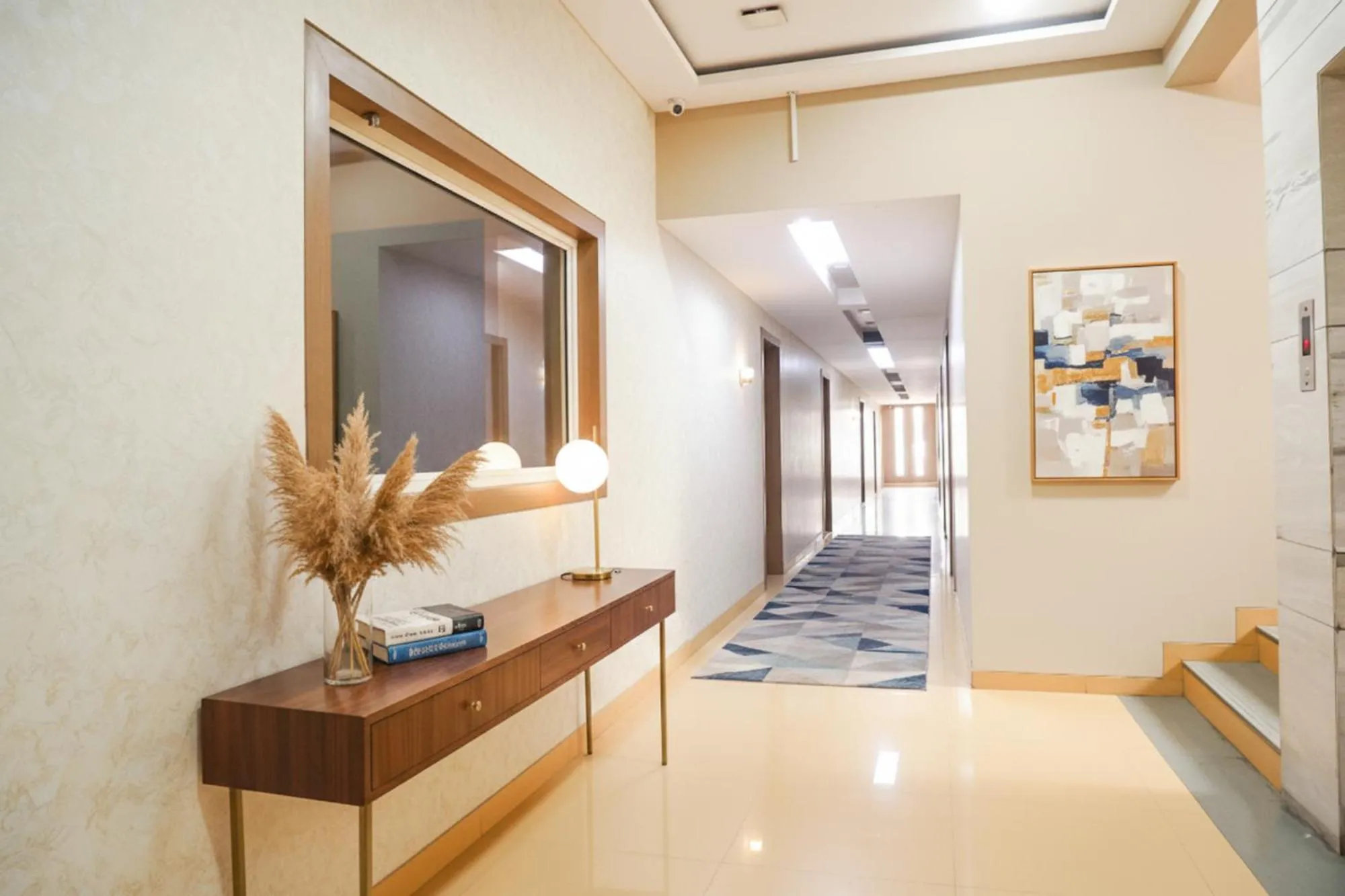 Lobby or reception in FabHotel Classic Executive - Nr Sasvad Road Railway Station