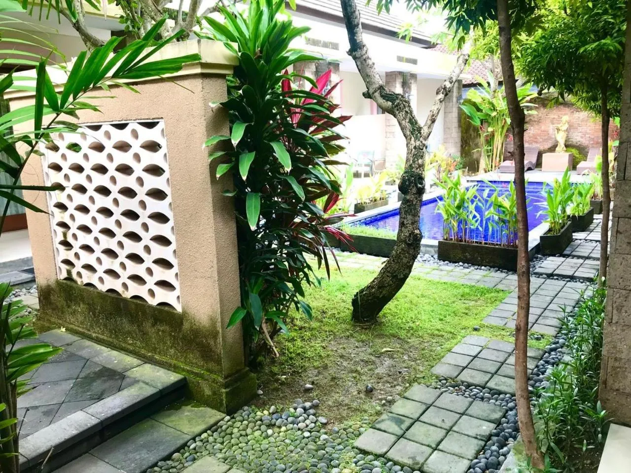 Ayu Love & Harmony Guest House