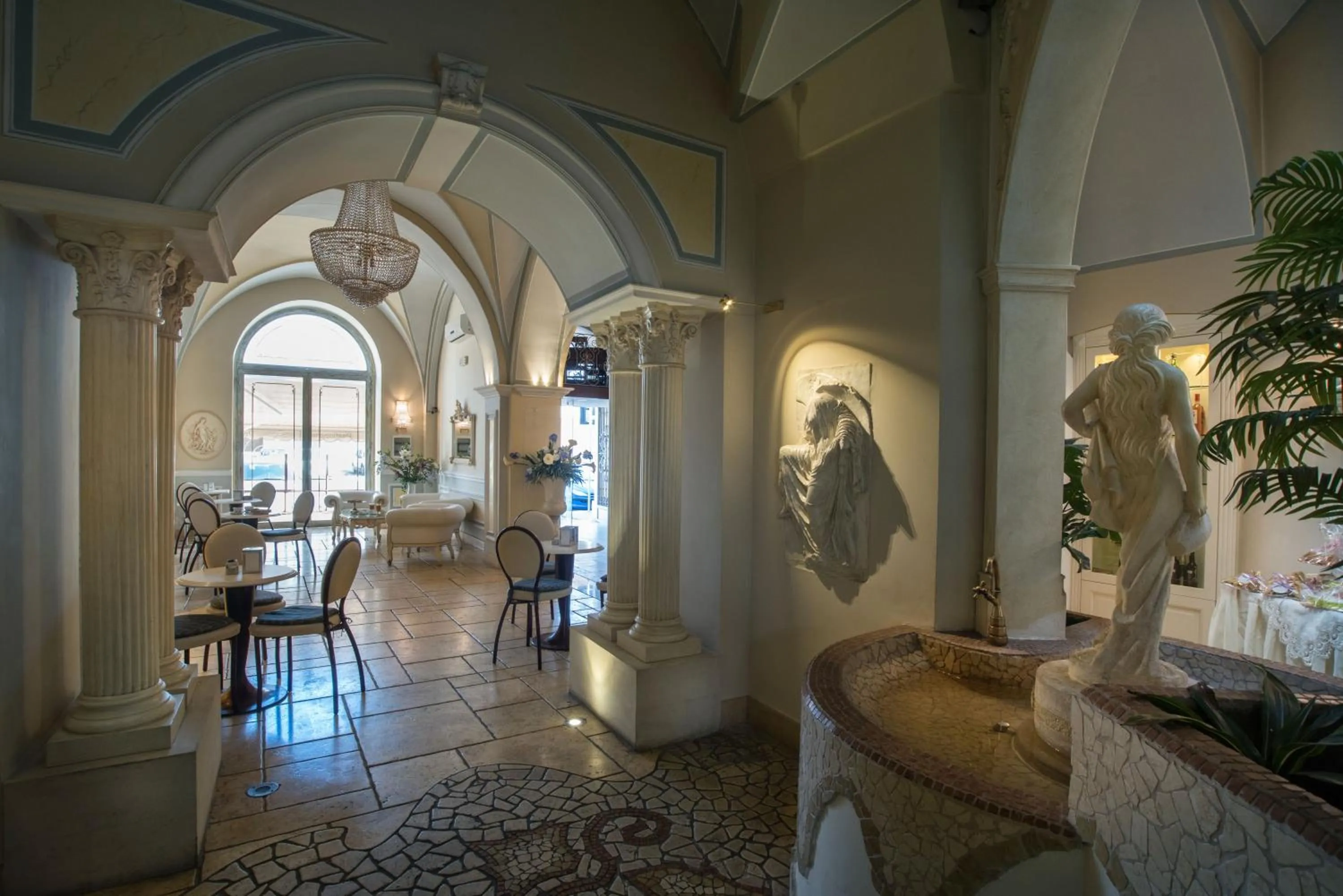 Restaurant/places to eat in Palazzo Bove