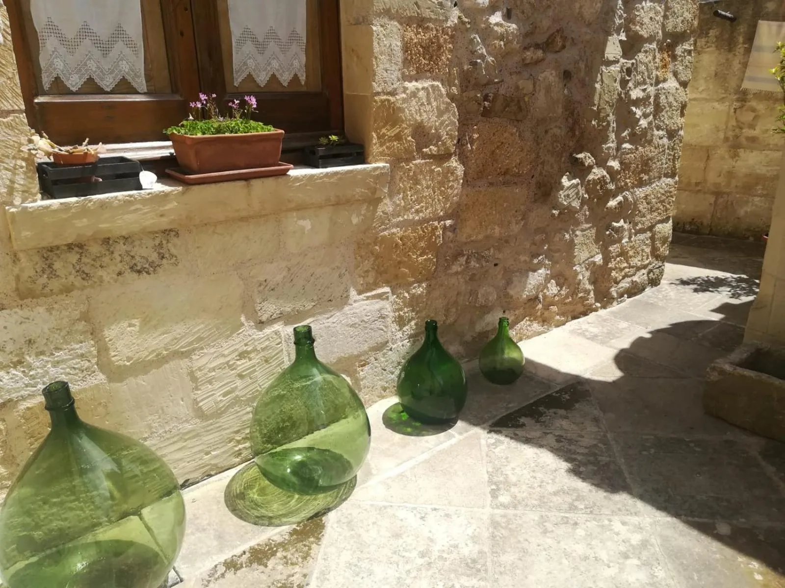 Facade/entrance in Borgoincorte