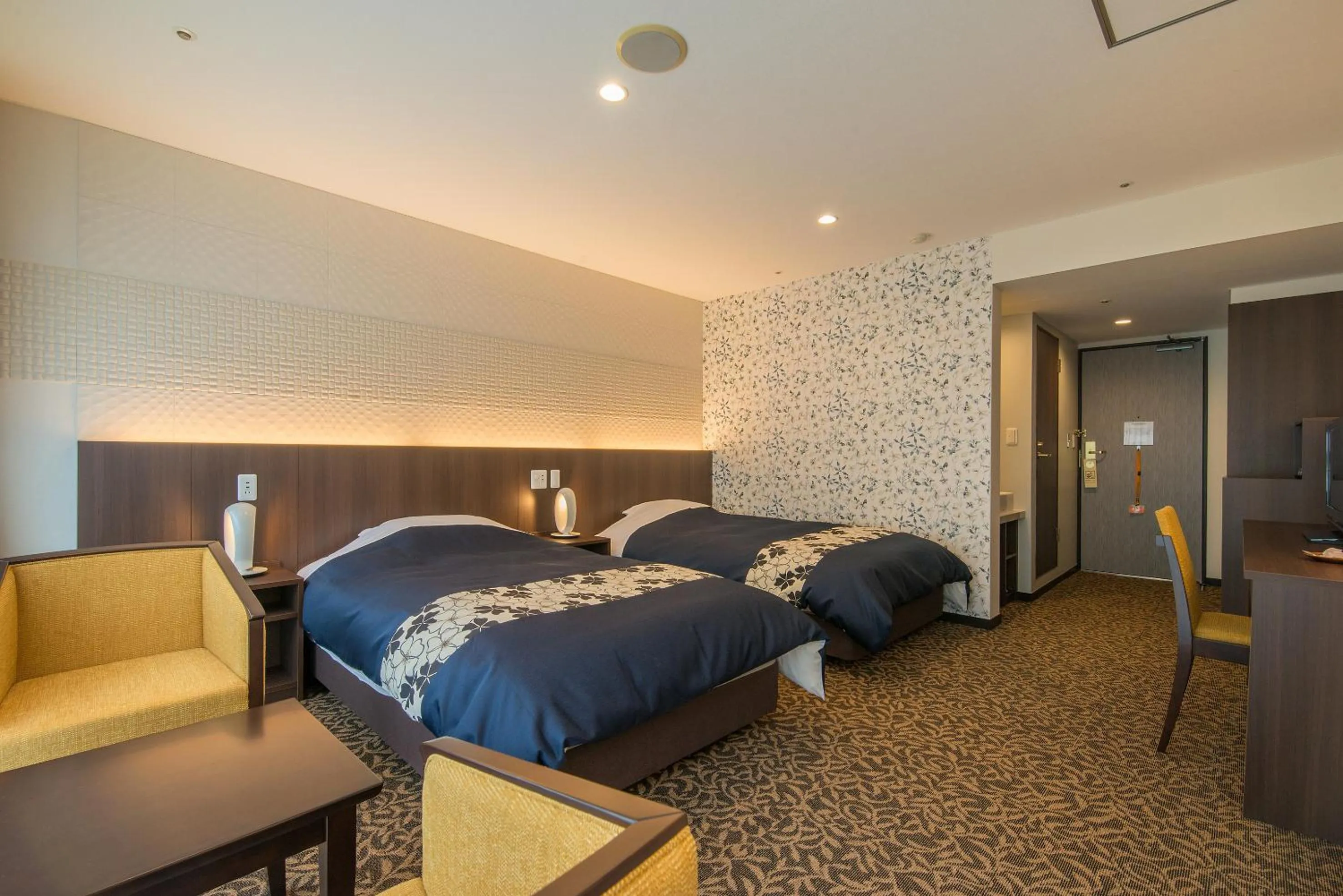 Bed in New Welcity Yugawara