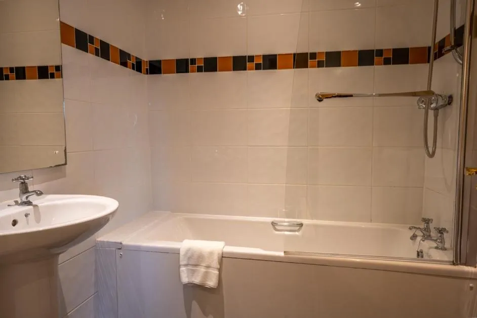 Cairndale Hotel & Spa