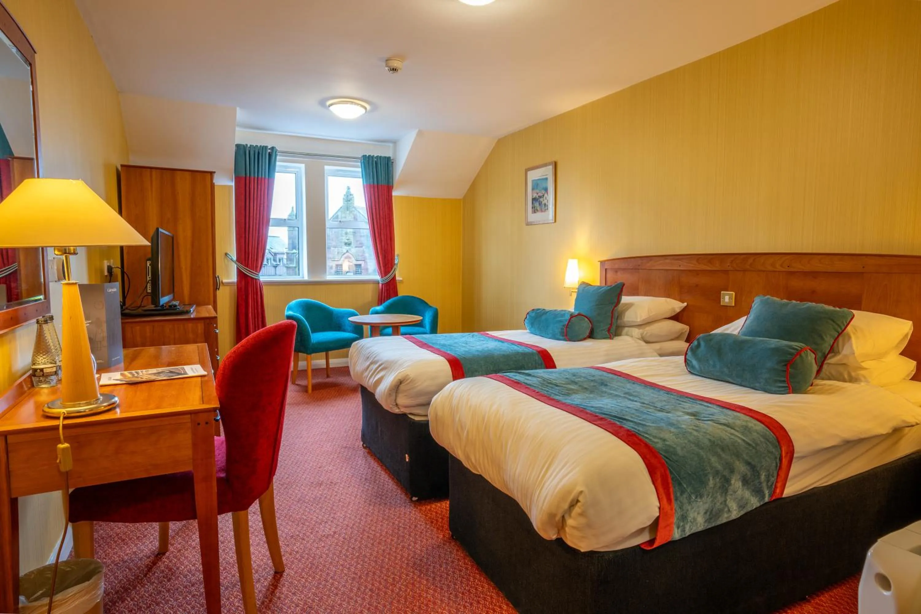 Bed in Cairndale Hotel & Spa