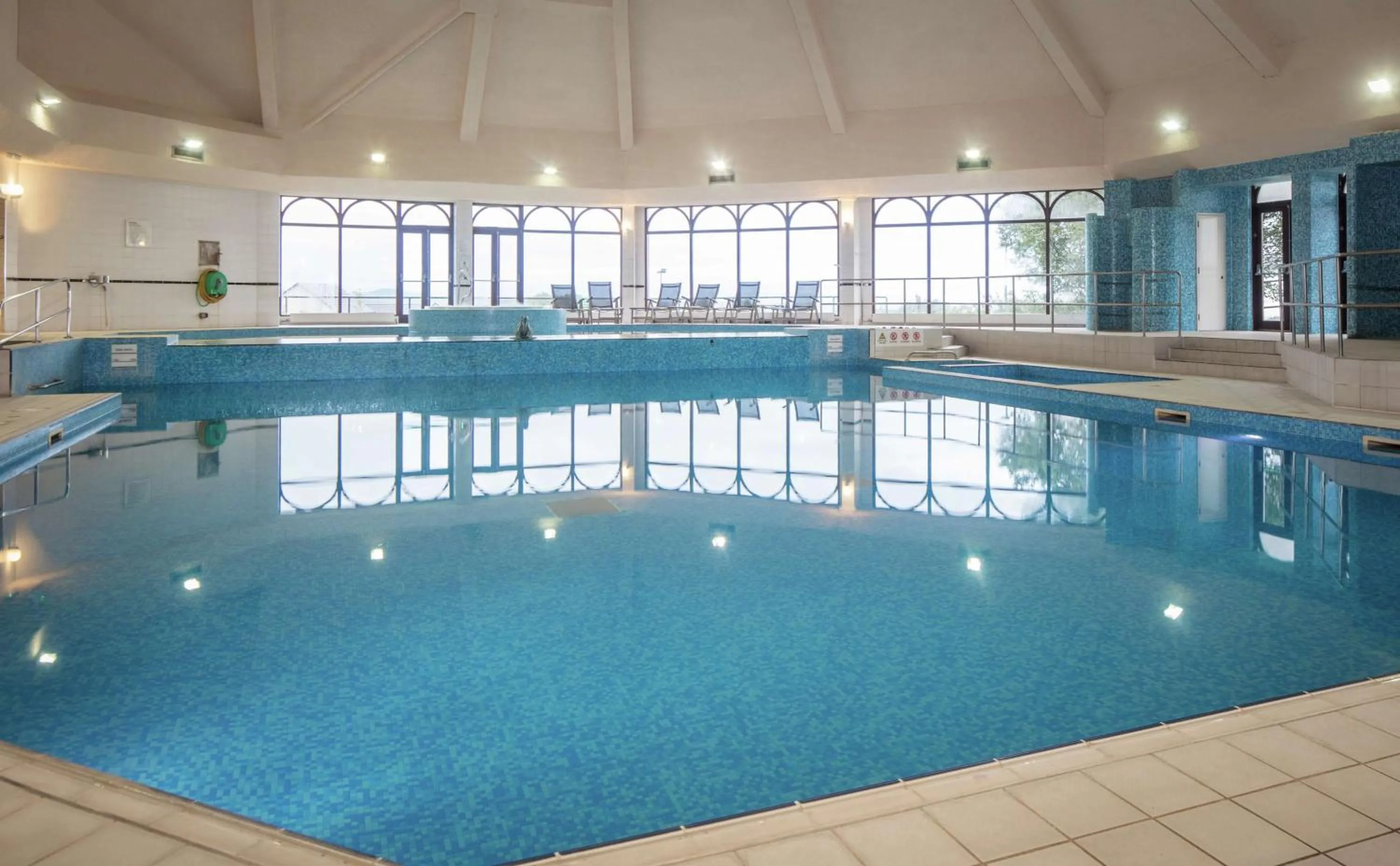 Pool view in Glasgow Westerwood Hotel, Spa & Golf Resort