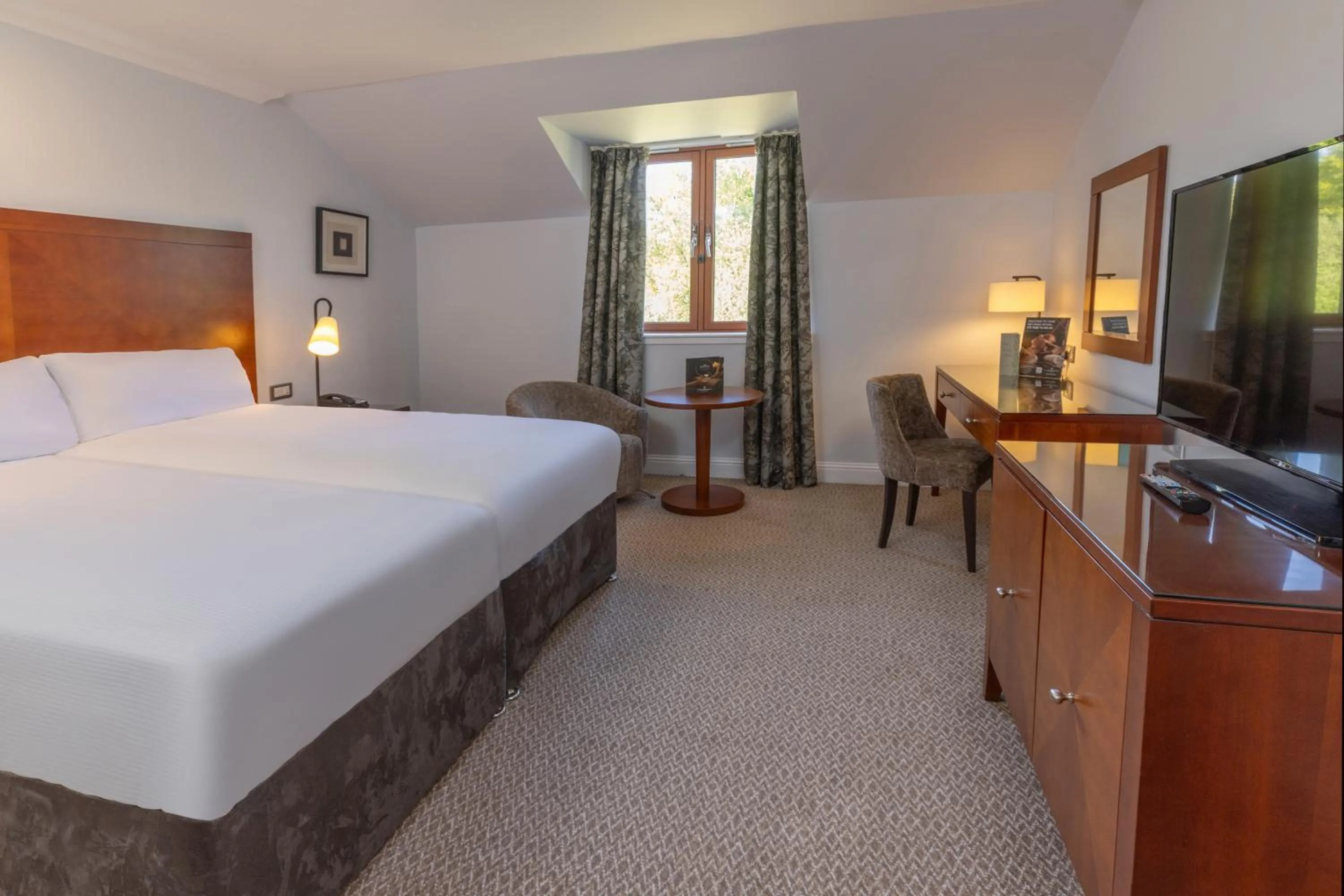 Bed in Glasgow Westerwood Hotel, Spa & Golf Resort