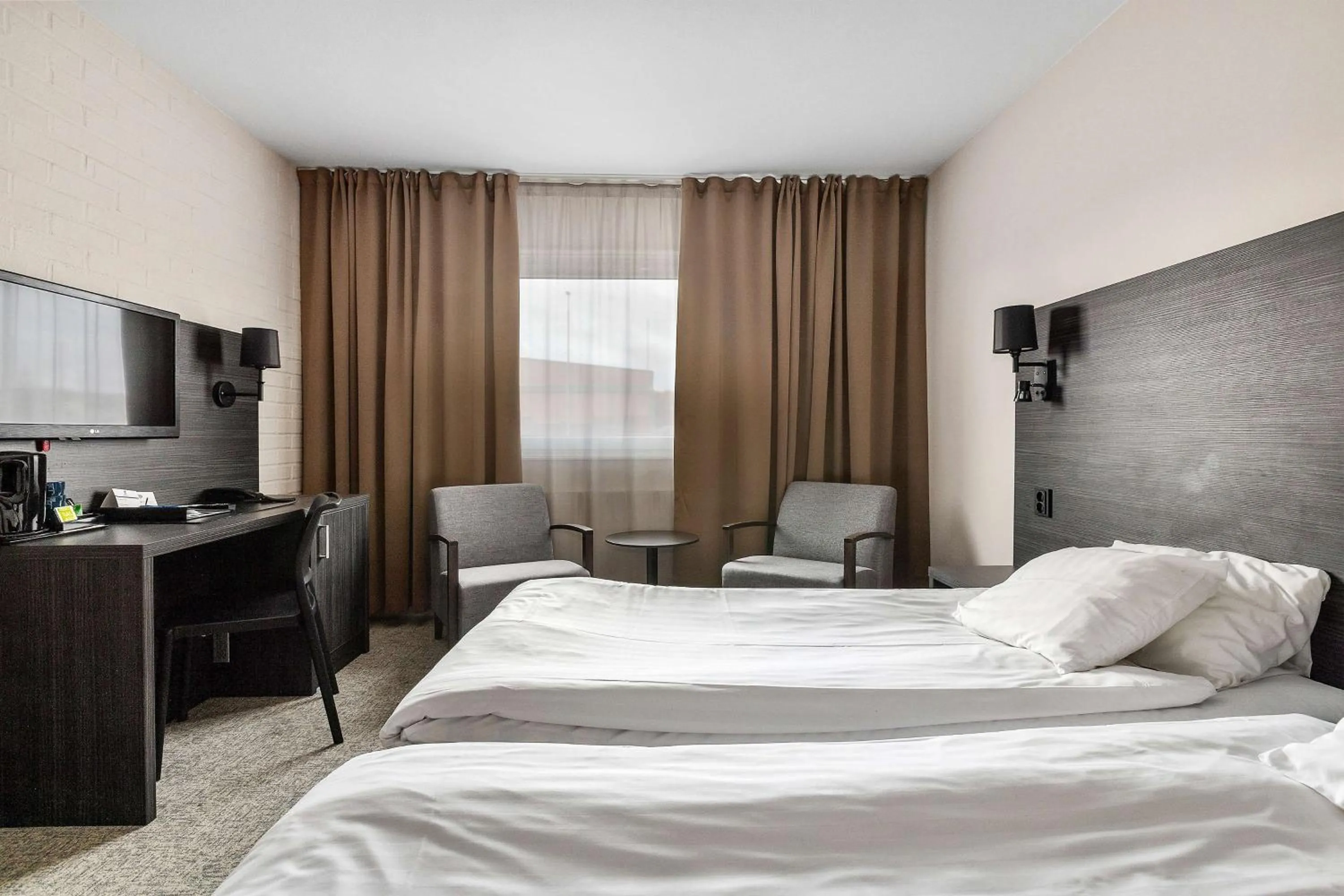 Bedroom, Bed in Best Western Hotel Scheele