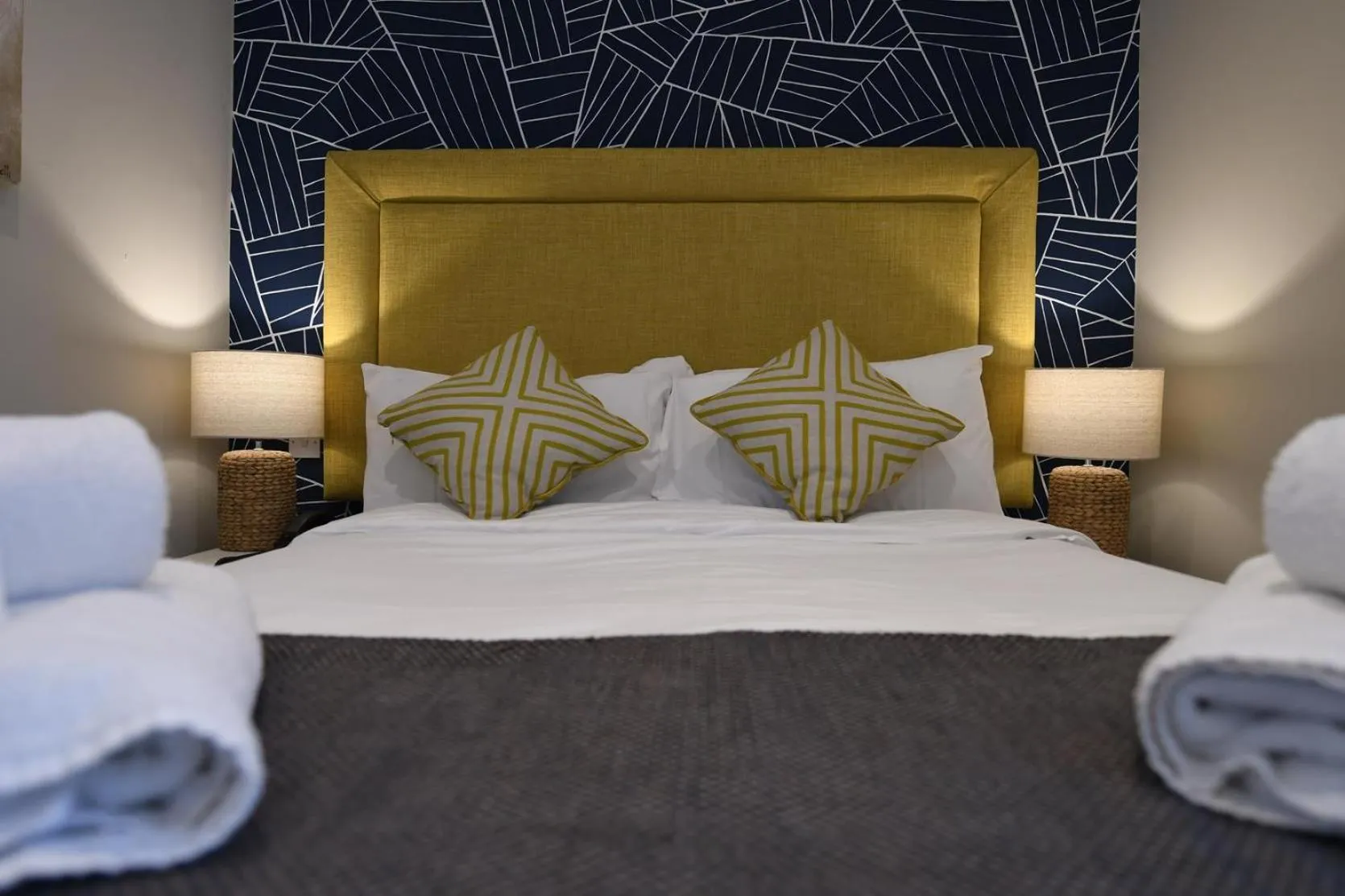 Bedroom, Bed in The Victoria Hotel