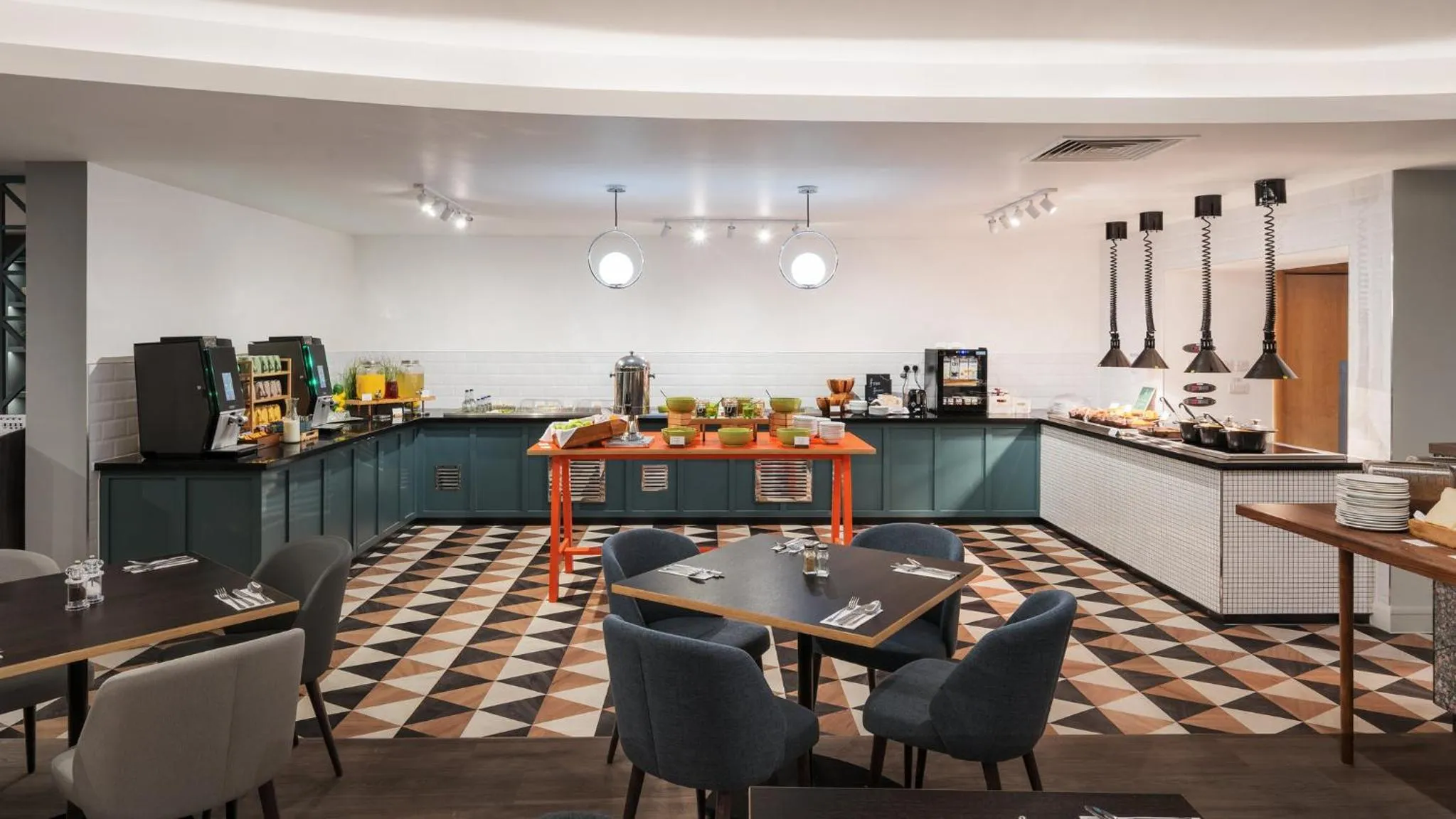 Breakfast in Holiday Inn Rochester-Chatham by IHG