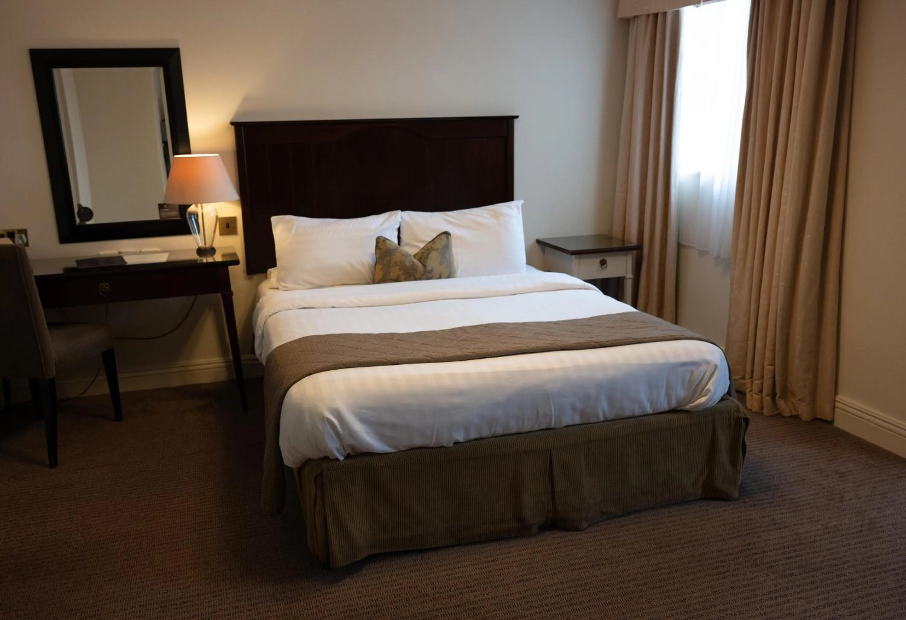 Bed in Park House Hotel