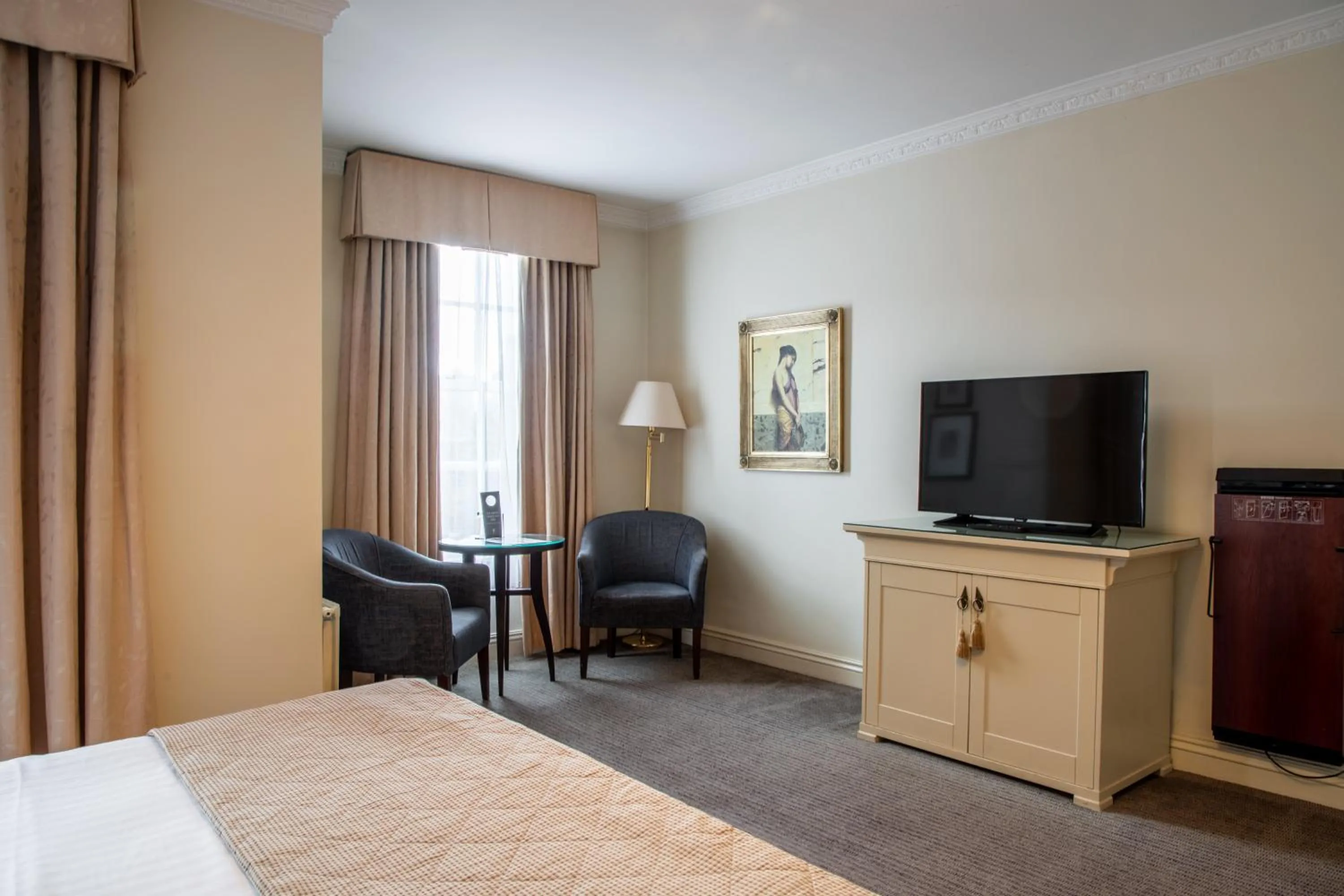 Bed in Park House Hotel