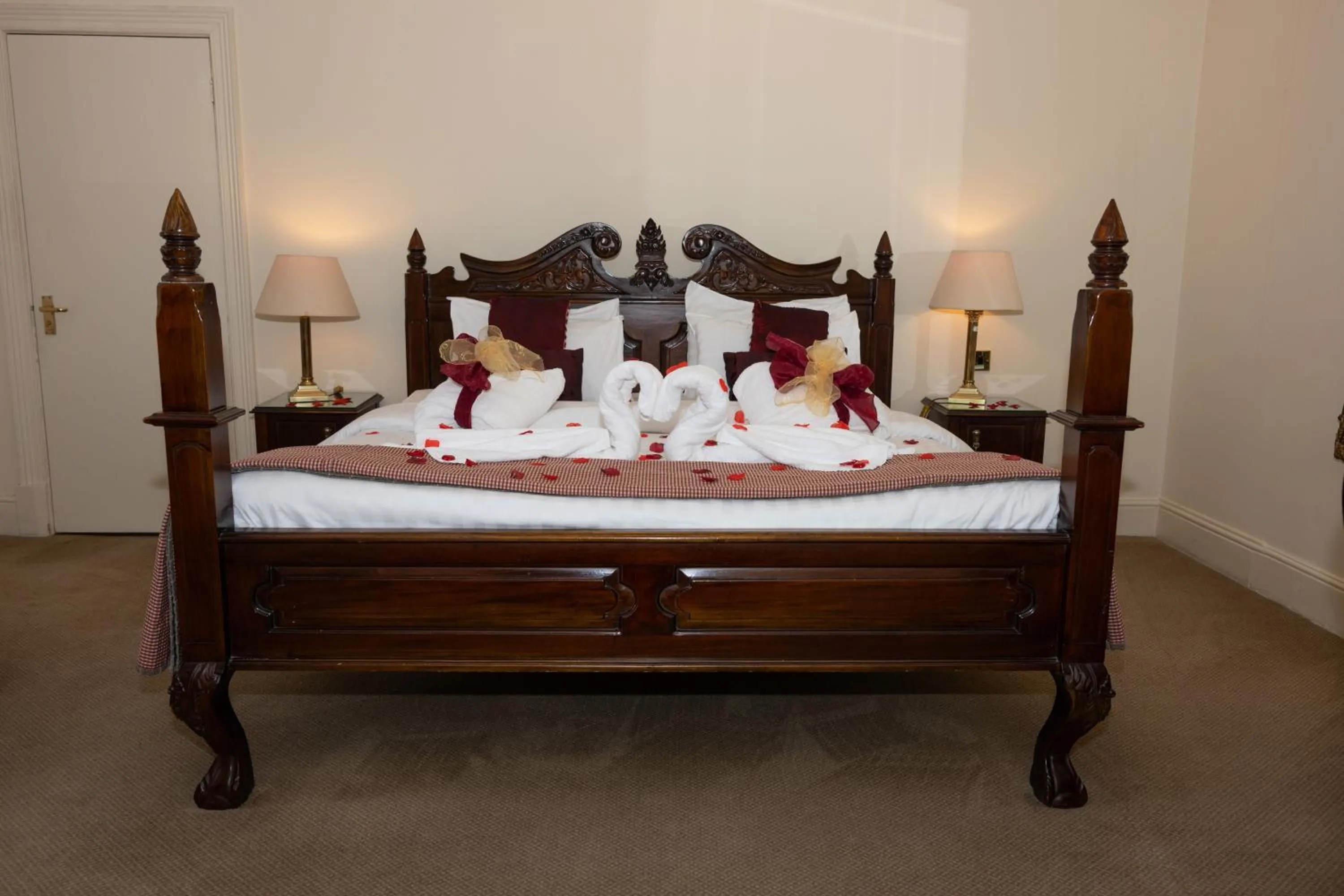 Bed in Park House Hotel