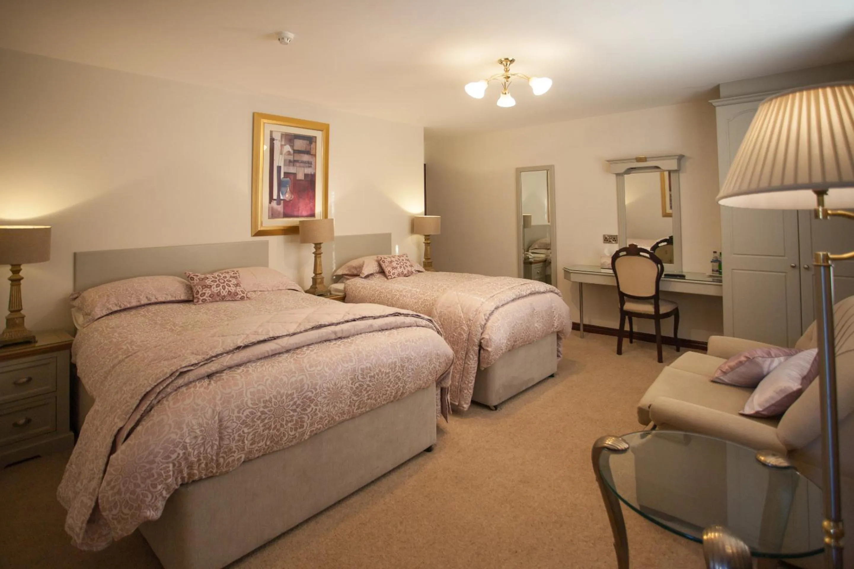 Bedroom, Bed in Keef Halla Country House