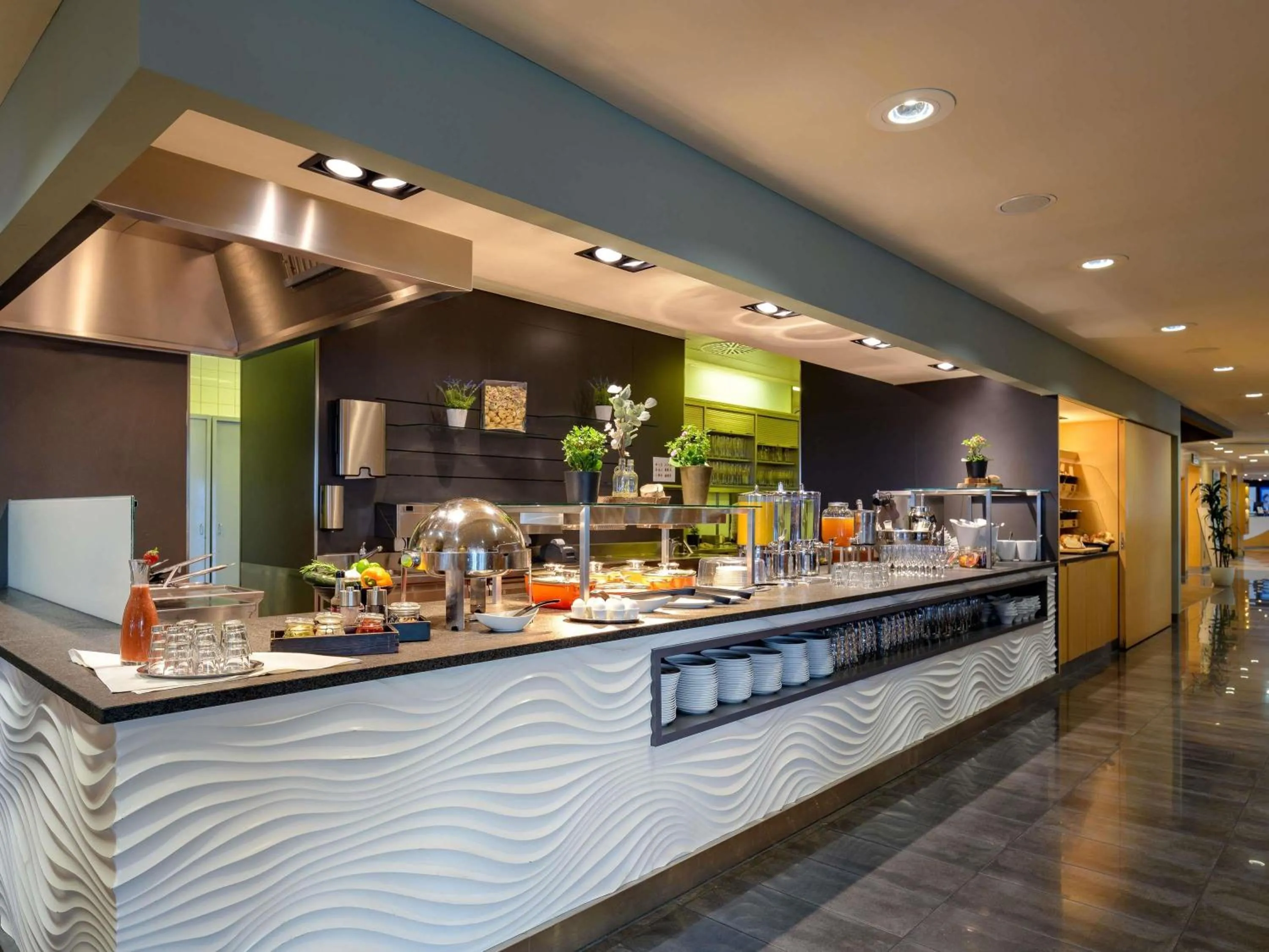 Breakfast in Mövenpick Hotel Egerkingen