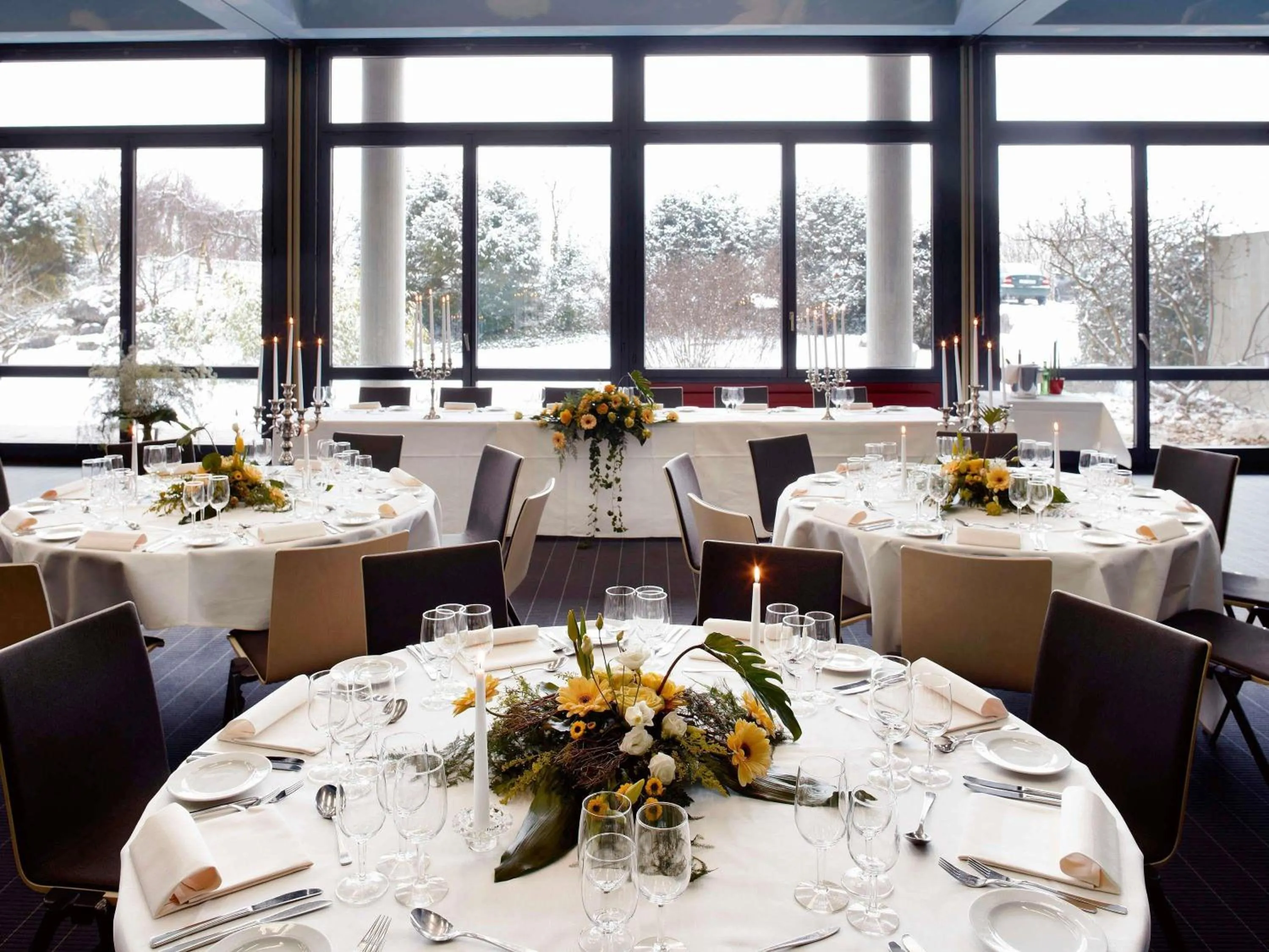 Meeting/conference room in Mövenpick Hotel Egerkingen