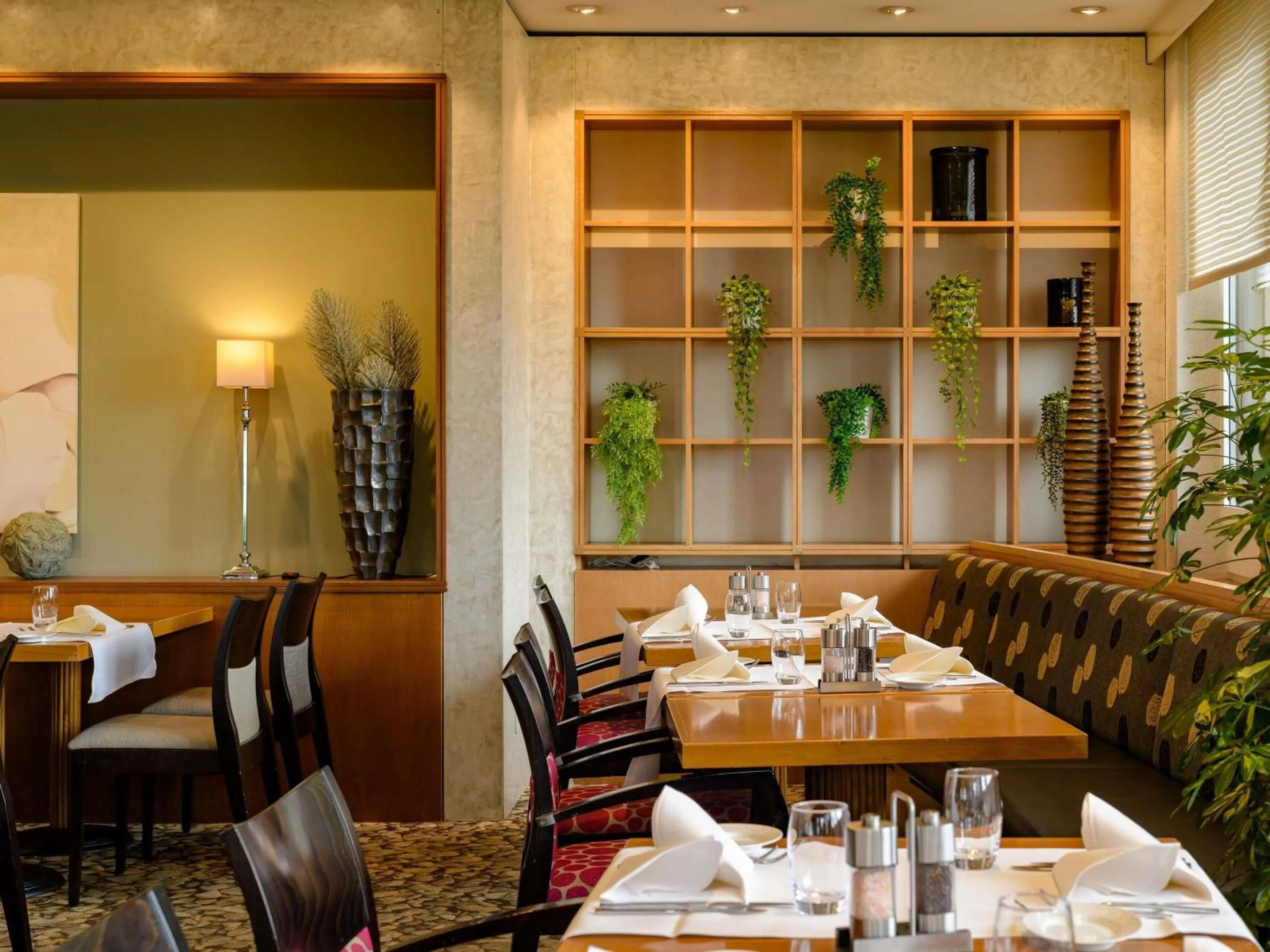 Restaurant/places to eat in Mövenpick Hotel Egerkingen