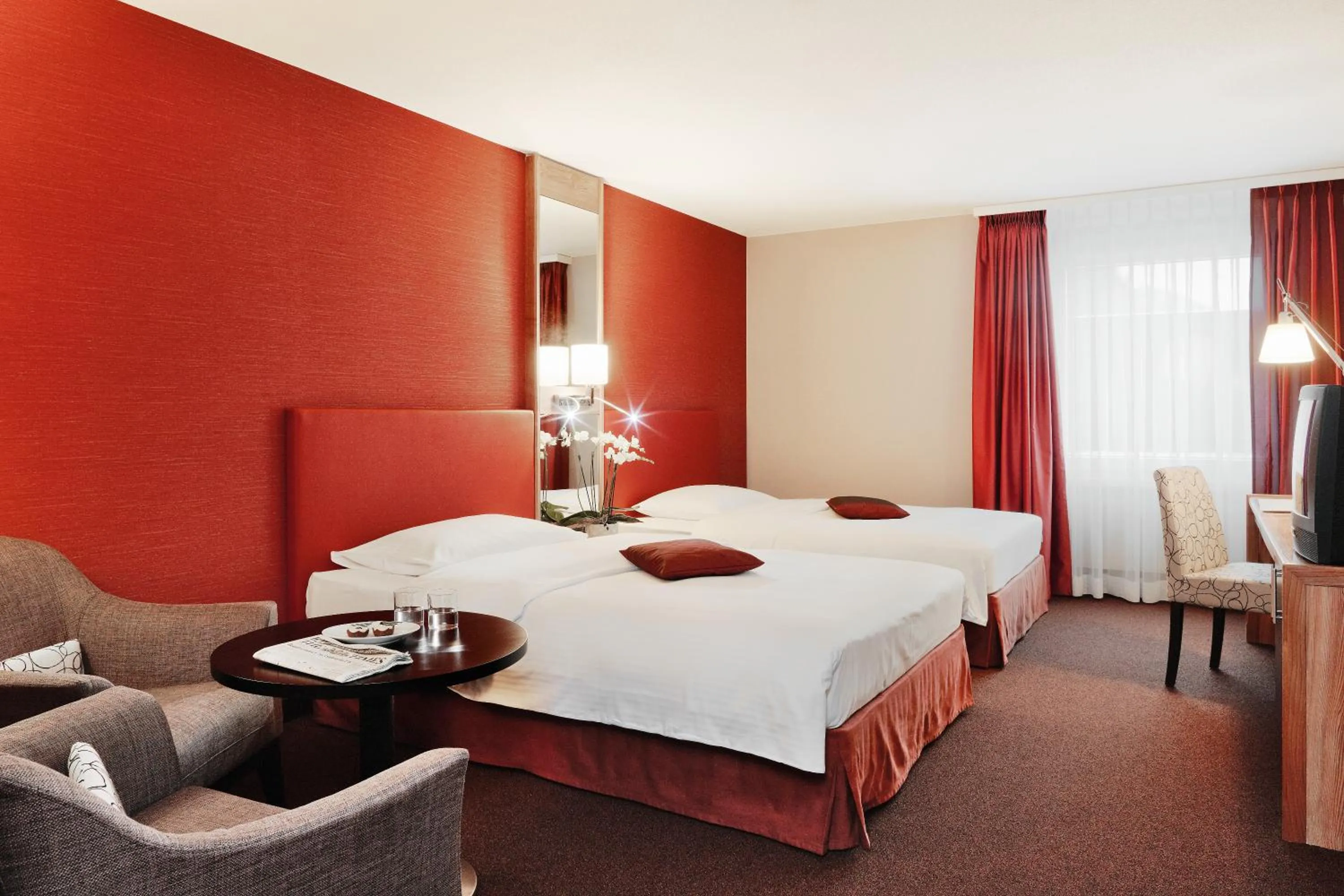 Classic Room with Two French Beds 140x200 in Mövenpick Hotel Egerkingen
