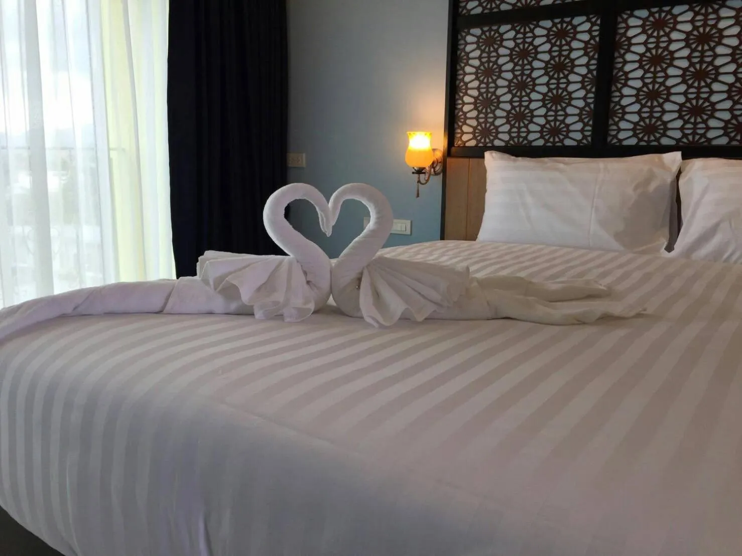 Bed in Phuket Chinoinn-SHAPlus Certified