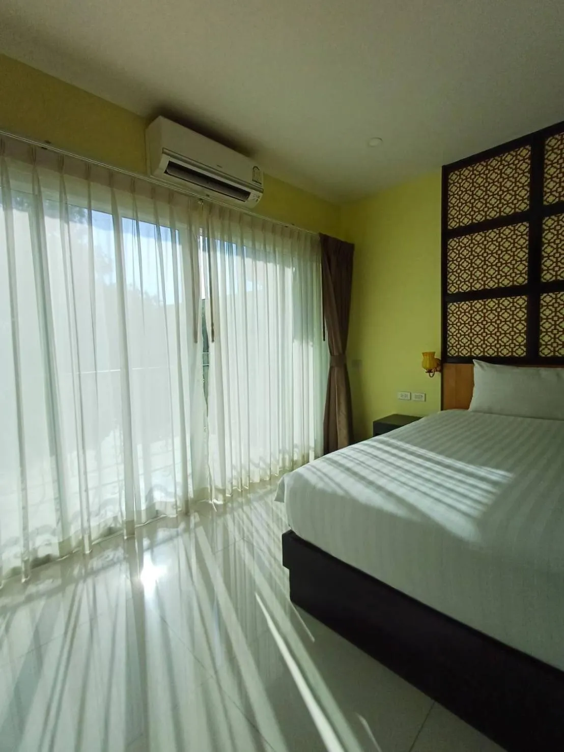 Bed in Phuket Chinoinn-SHAPlus Certified