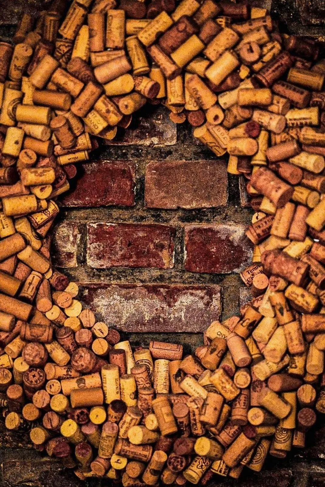 Decorative detail in Boutique Provincja Winebar & Rooms