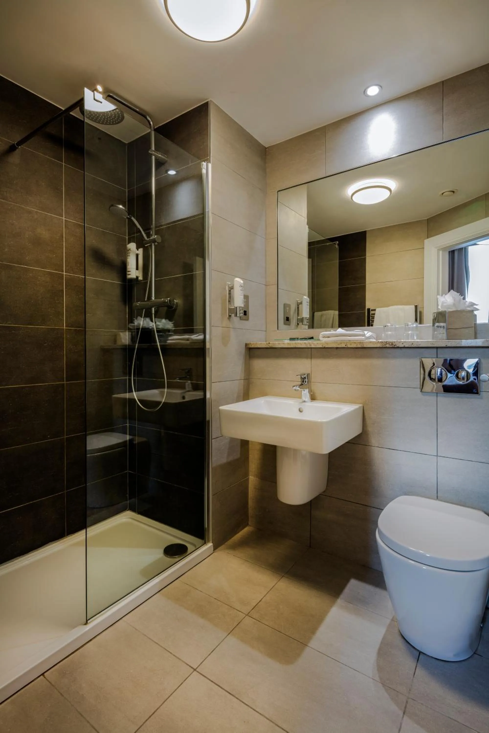 Property building in Cassidys Hotel