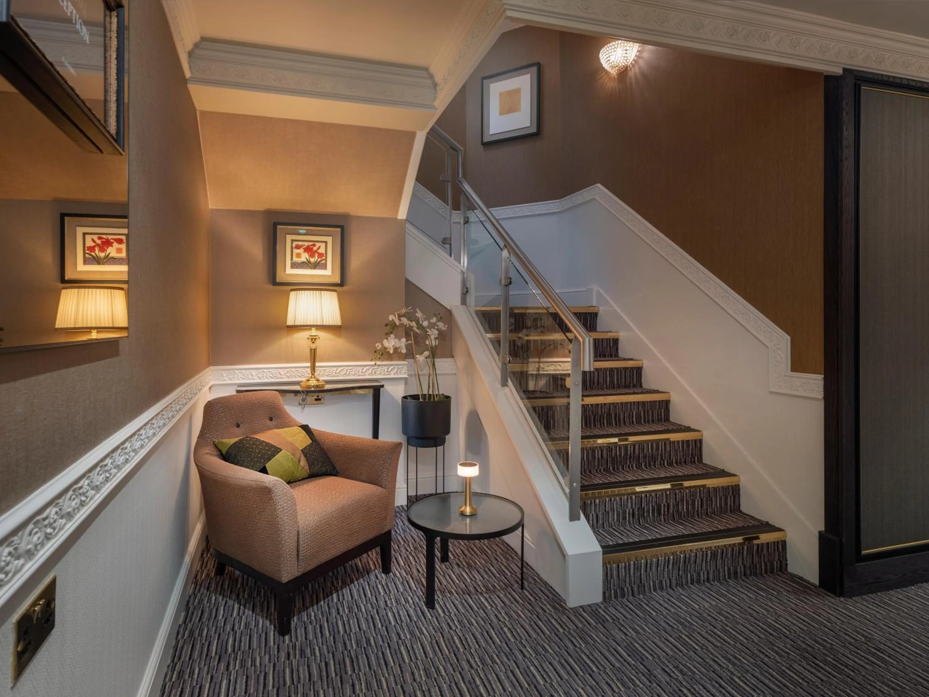 Property building in Cassidys Hotel