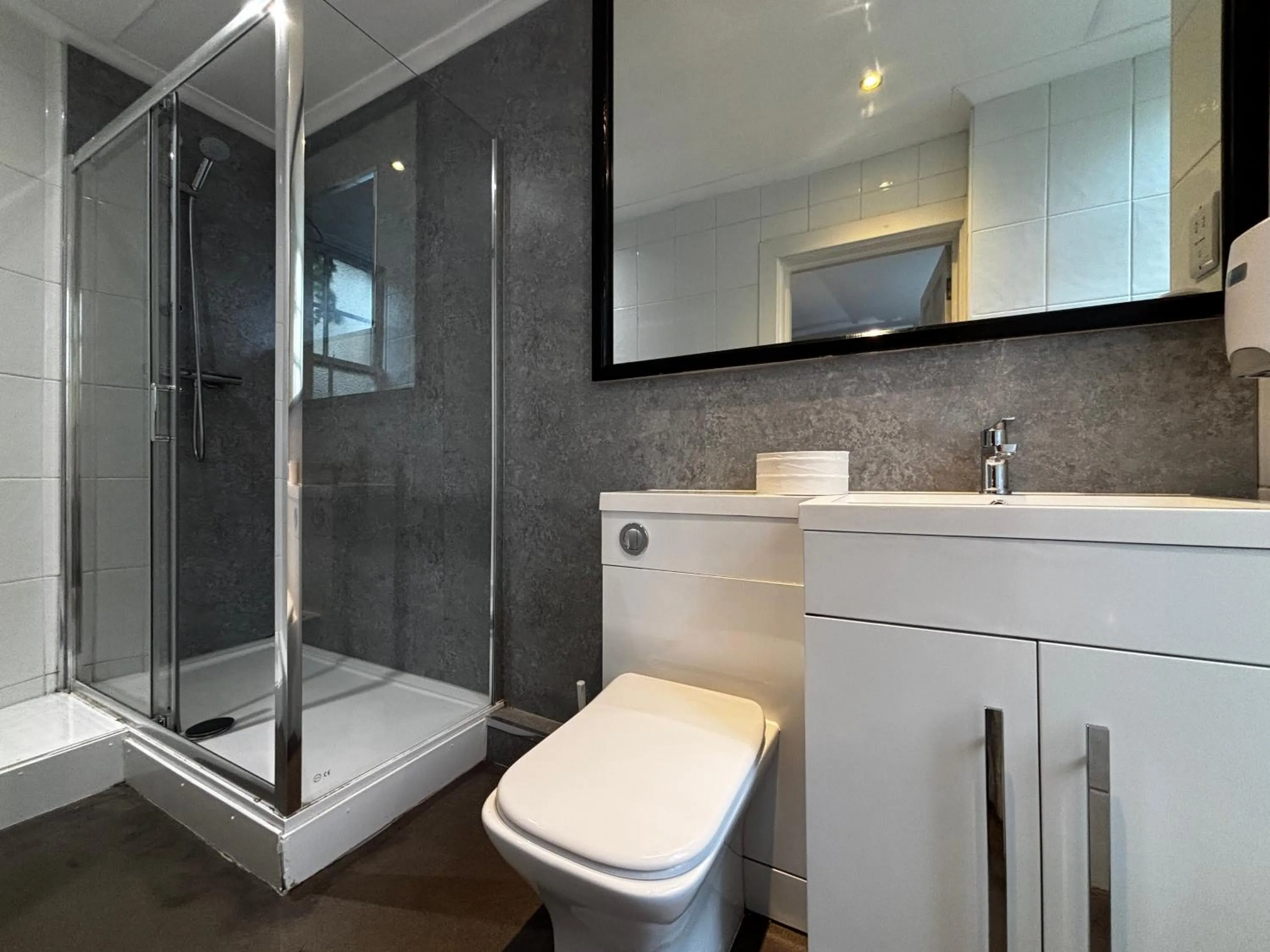 Bathroom in Safestay Glasgow Charing Cross