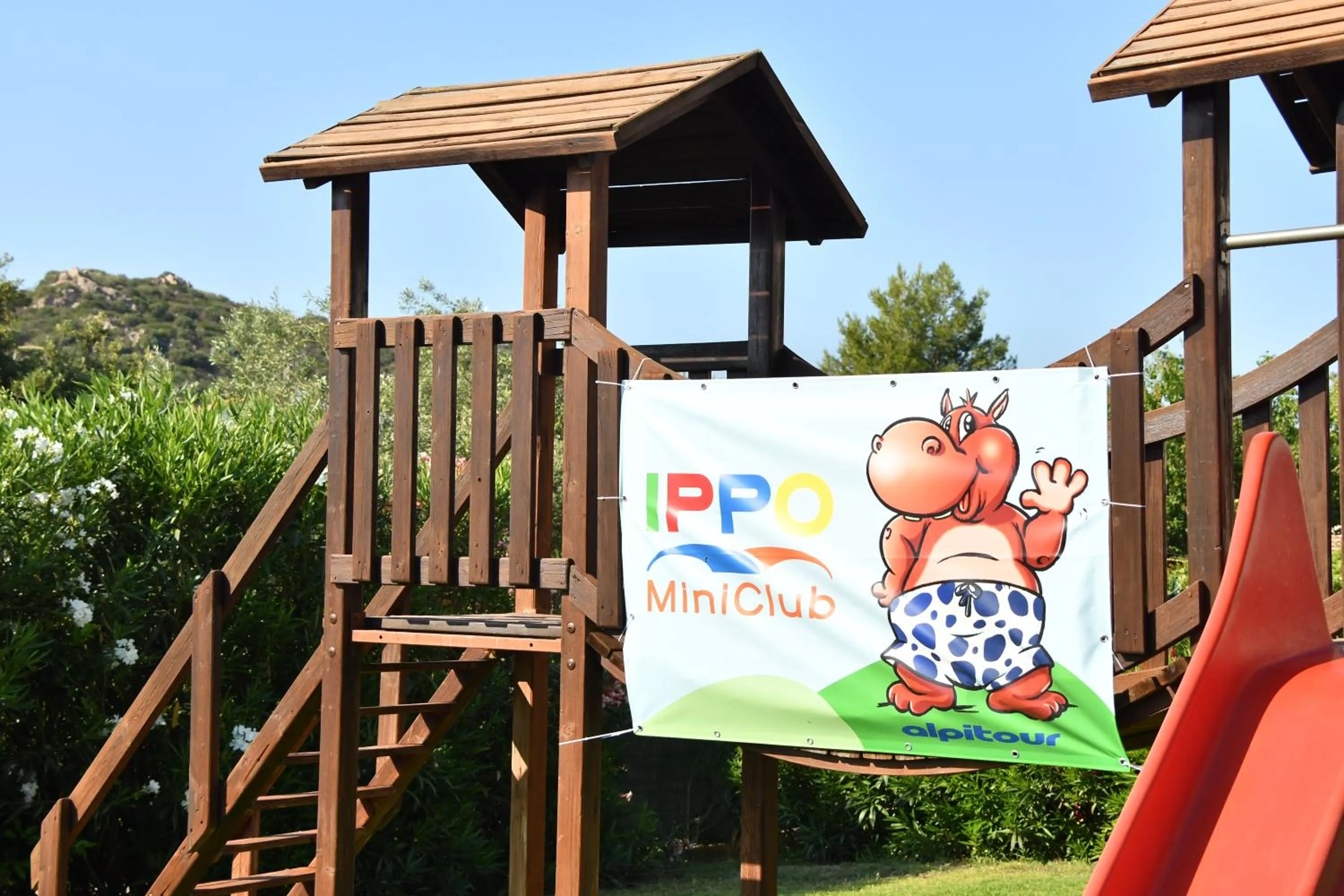 Children play ground in iH Hotels Le Zagare Resort