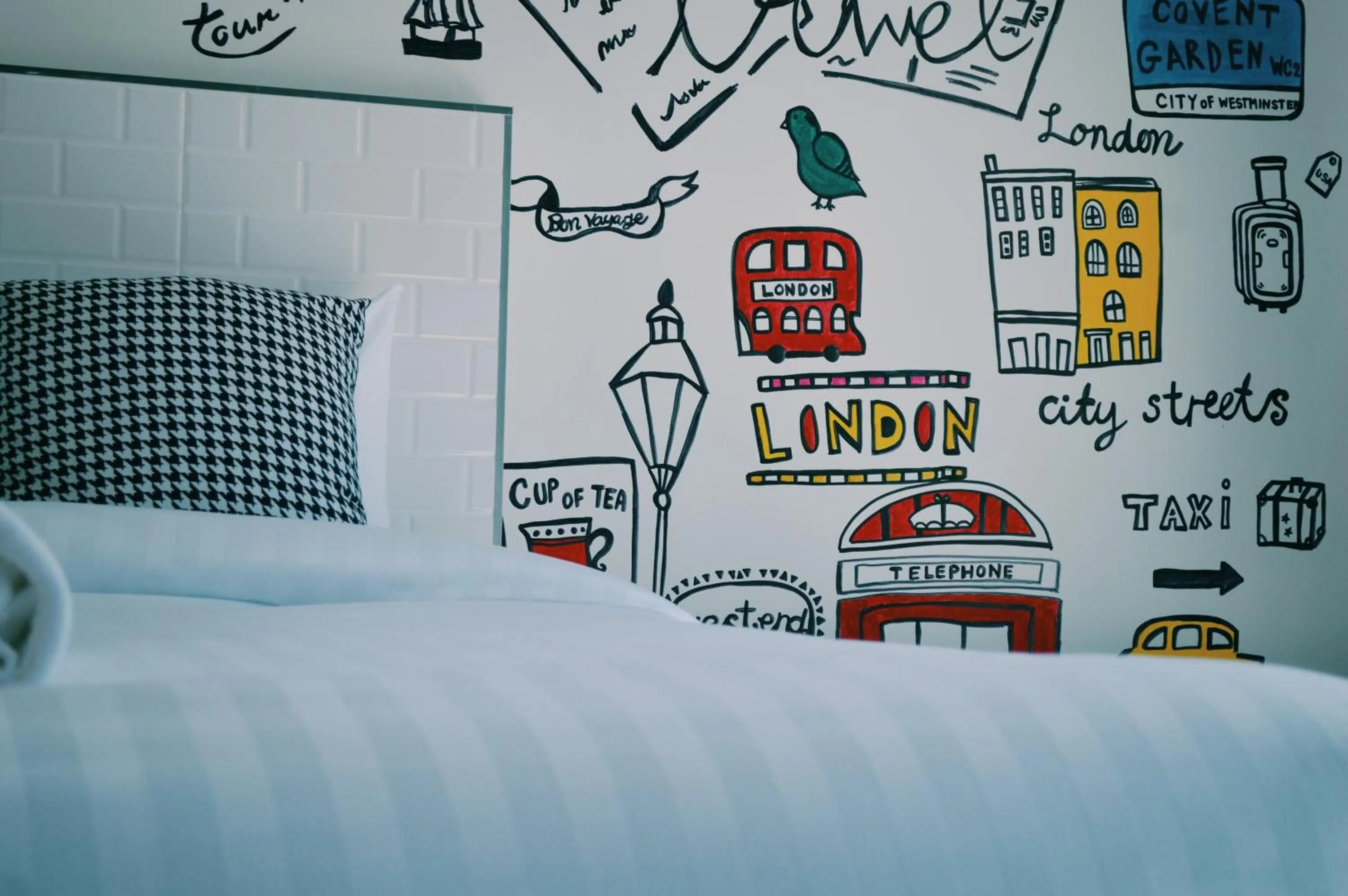 Bed in Wannachart Boutique Resort